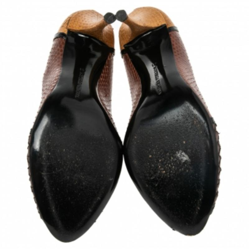 Bottega Veneta escarpins à bout ouvert en cuir et cuir gaufré peau de serpent taille 41 Bon état à Dubai, Al Qouz 2