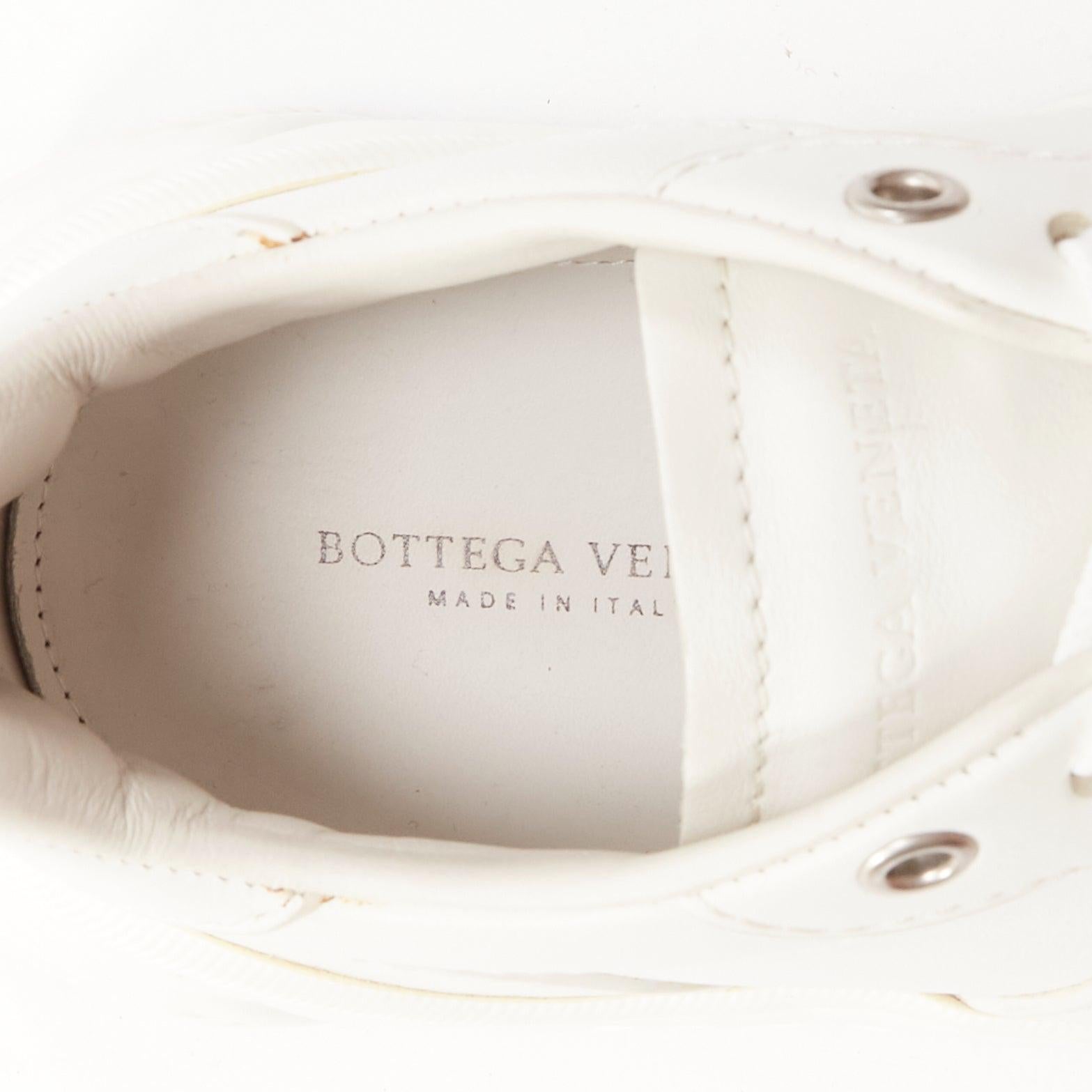 BOTTEGA VENETA Speedster Baskets dad en cuir blanc à semelle rouge EU37 en vente 4