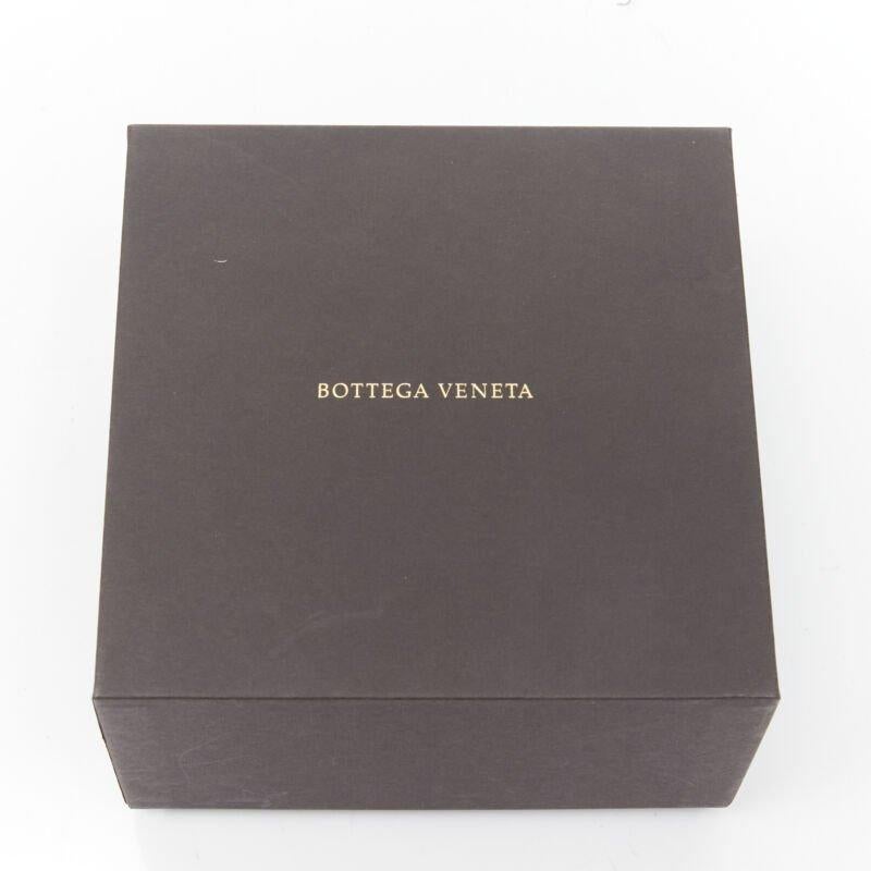 BOTTEGA VENETA  Spiral Coil forest green leather cuff bracelet For Sale 1