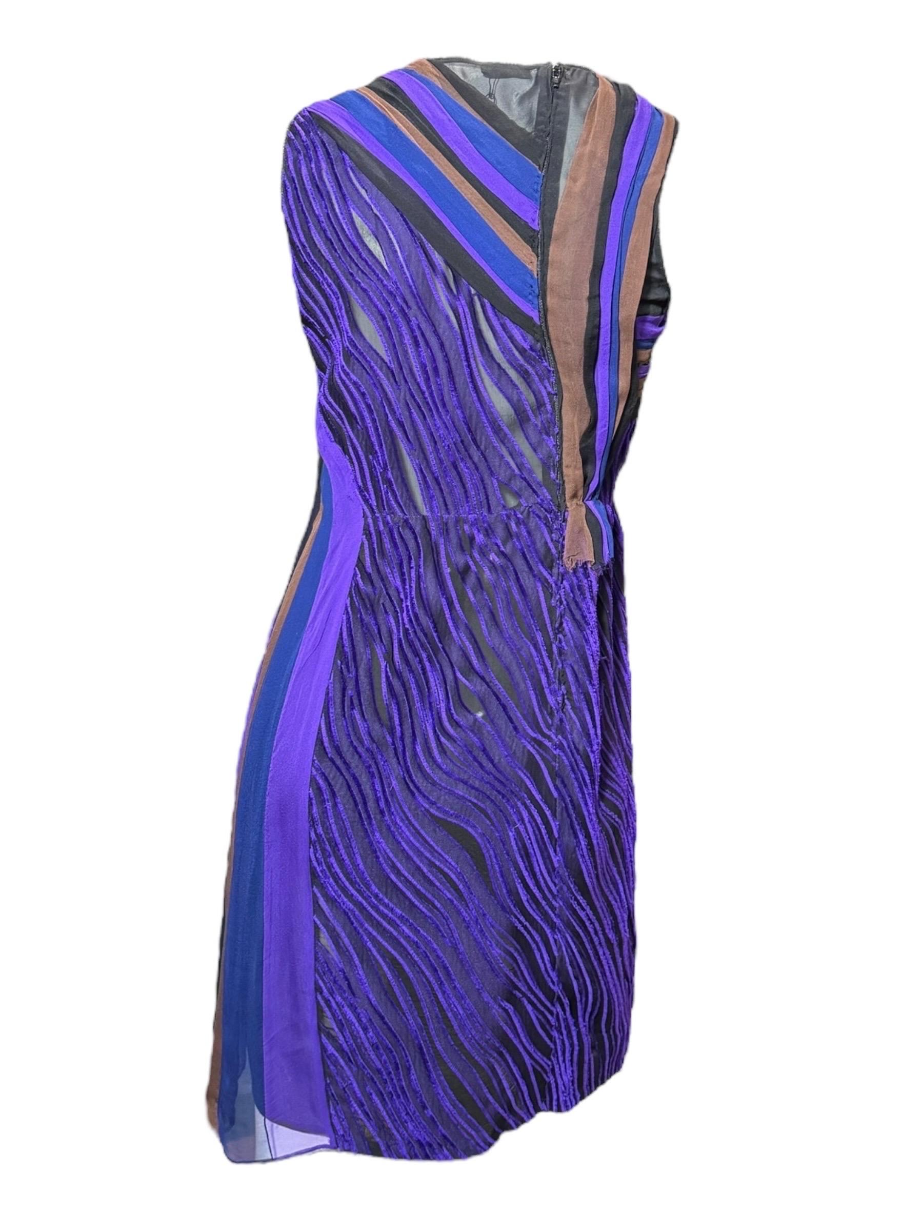 Bottega Veneta Frühjahr 2012 Runway Minikleid aus Samt und Seide, Look 37 (IT 38) im Angebot 7