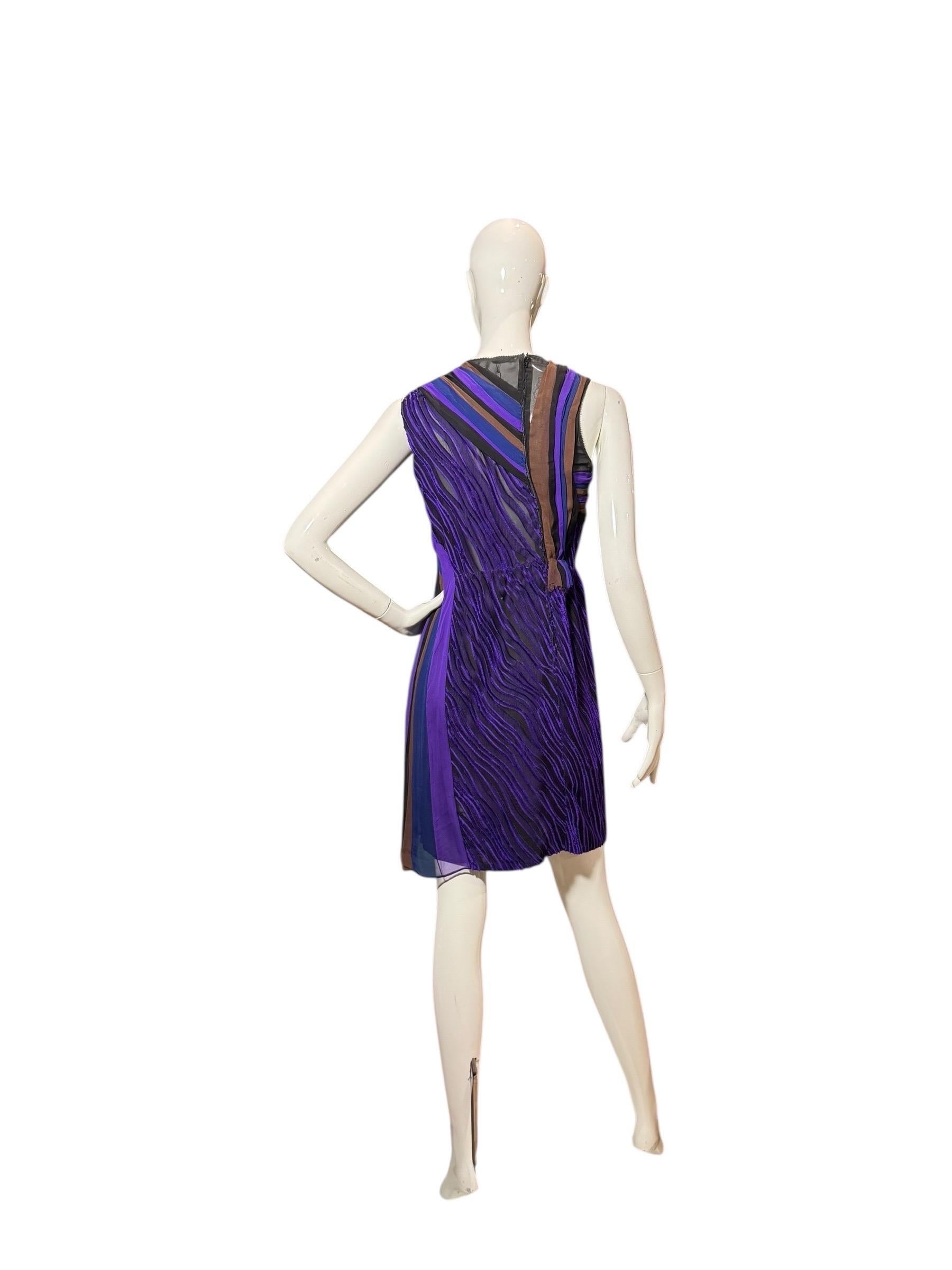 Bottega Veneta Frühjahr 2012 Runway Minikleid aus Samt und Seide, Look 37 (IT 38) im Angebot 13
