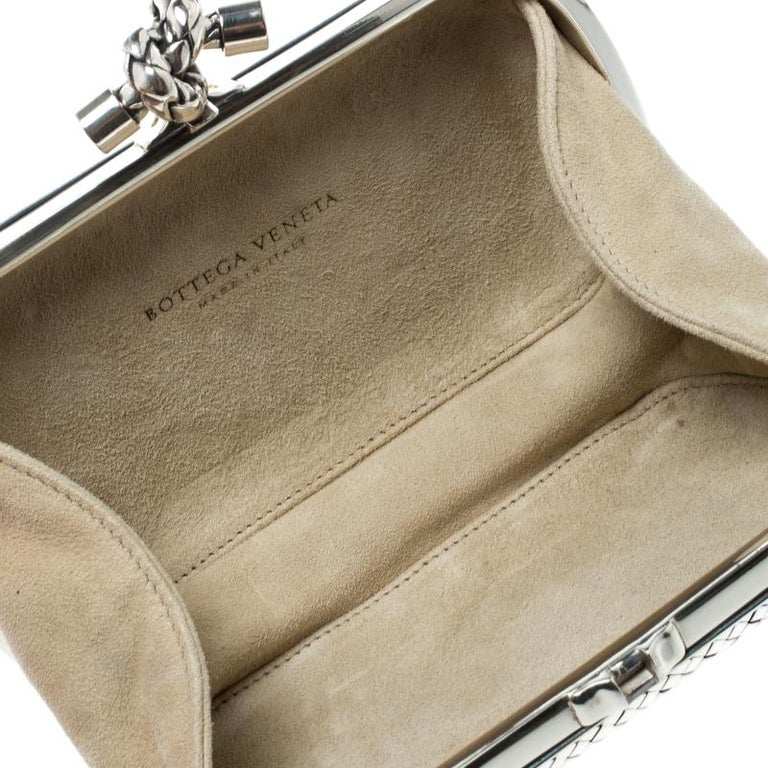 Pochette knot cloth clutch bag Bottega Veneta Silver in Cloth - 29996947