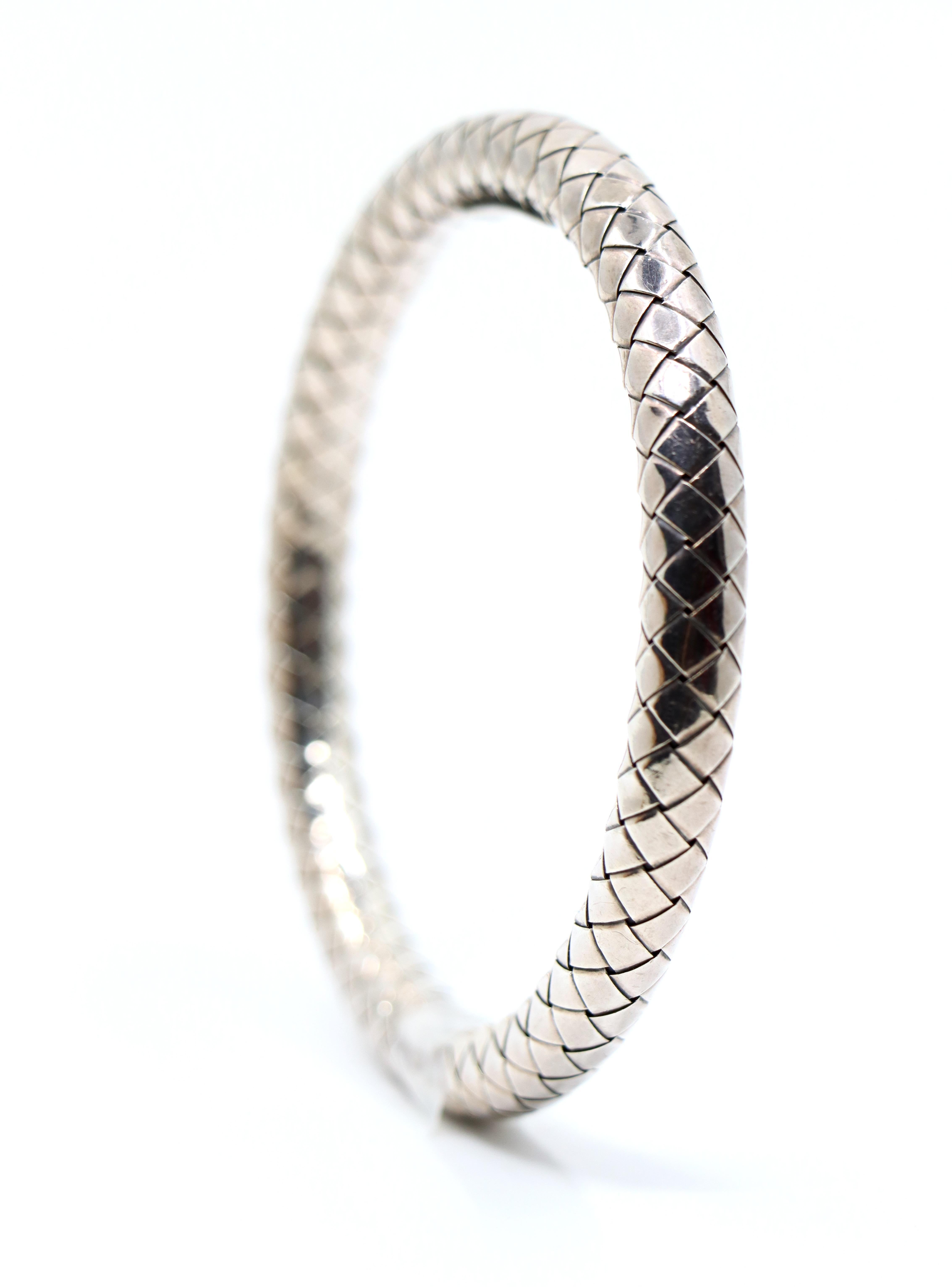 Pulsera brazalete en tejido de plata de ley Bottega Veneta en venta 5