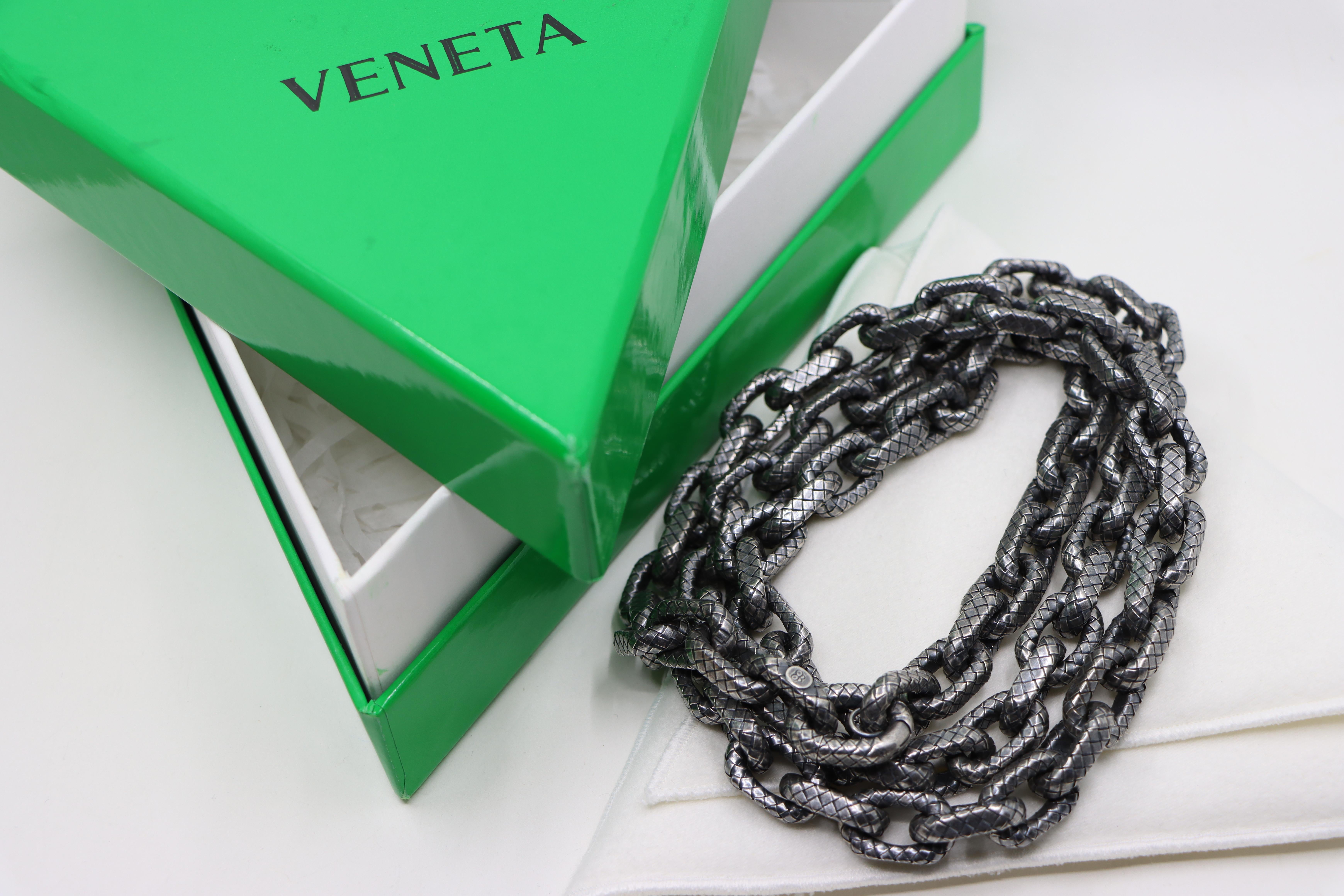 Bottega Veneta Collana a catena in argento 925 con trama a maglia grossa in vendita 13