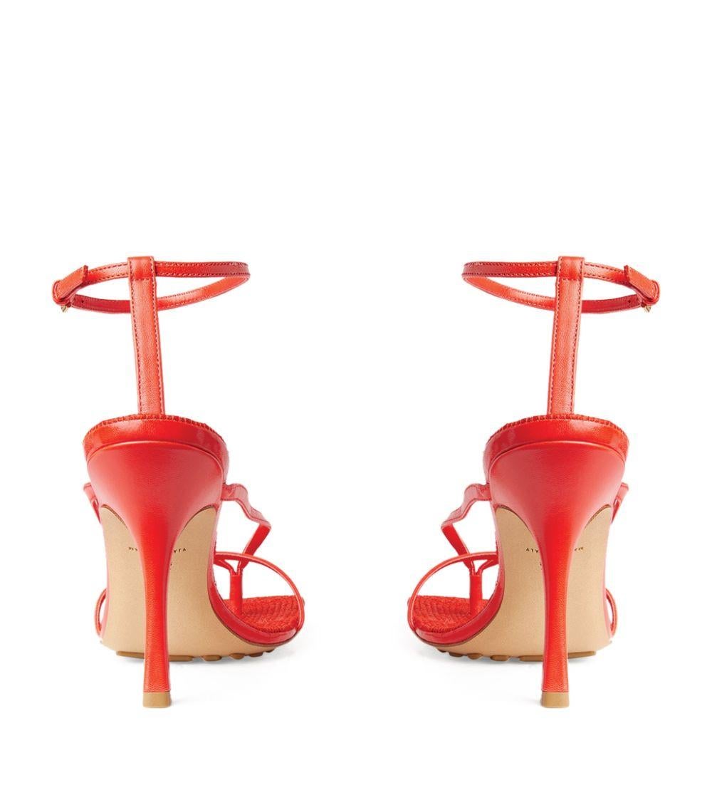 Bottega Veneta Stretch Leather Strappy Sandal in Tomato Sz 36 In New Condition For Sale In Paradise Island, BS