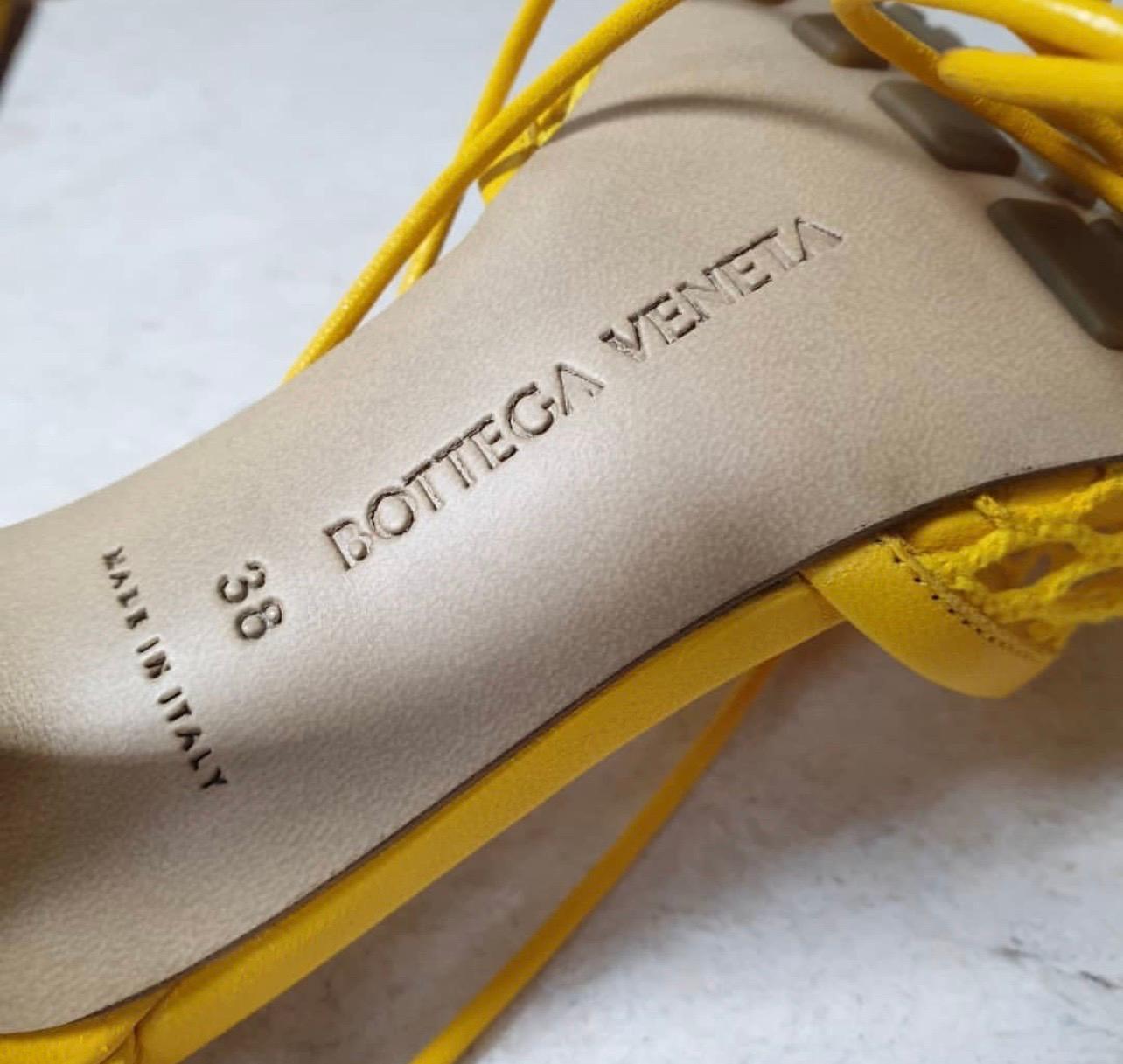  Bottega Veneta Stretch leather-trimmed mesh pumps  For Sale 1