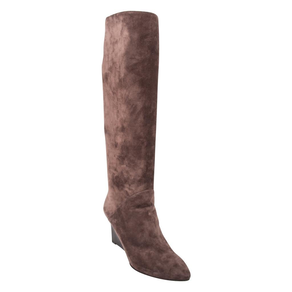 Bottega Veneta - Bottes hauteur genou en daim vernies 39 / 9 en vente 3