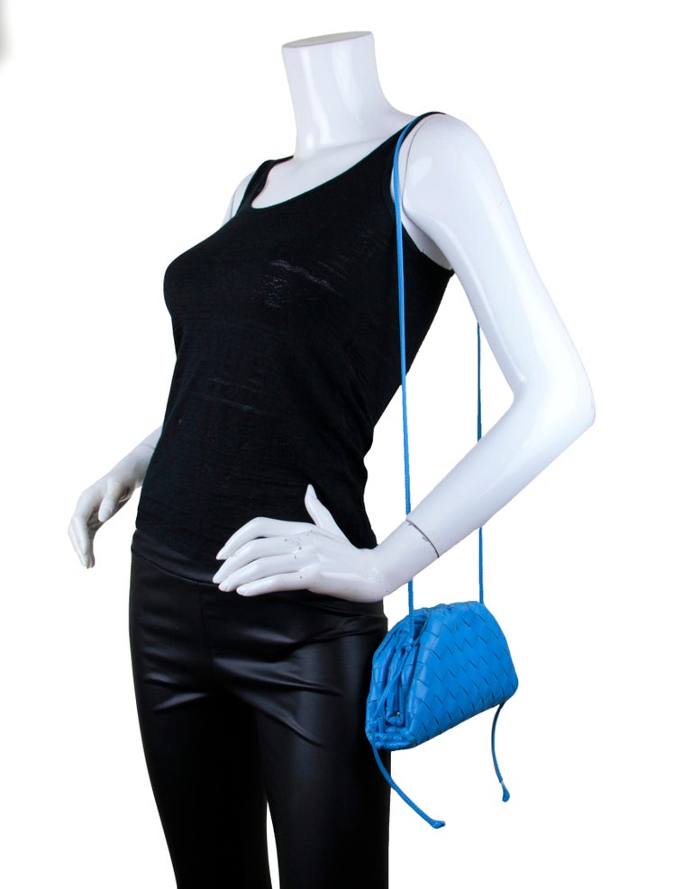 Pouch Mini Intrecciato Leather Clutch in Blue - Bottega Veneta