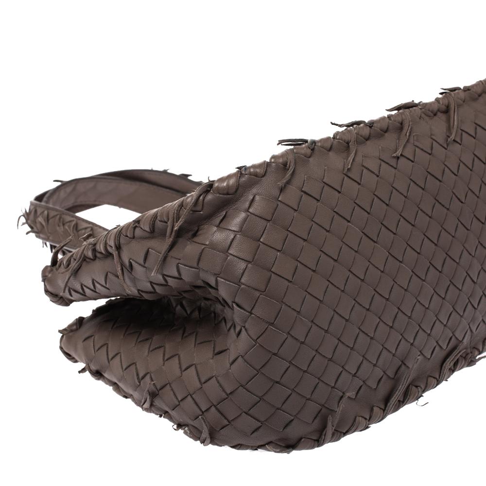 Bottega Veneta Borsa a tracolla con frange in pelle Intrecciato Taupe 4