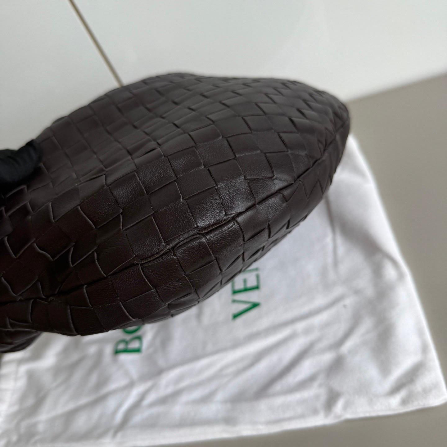 Bottega Veneta Teen Jodie Fondant Dark Chocolate Brown Leather in vendita 7