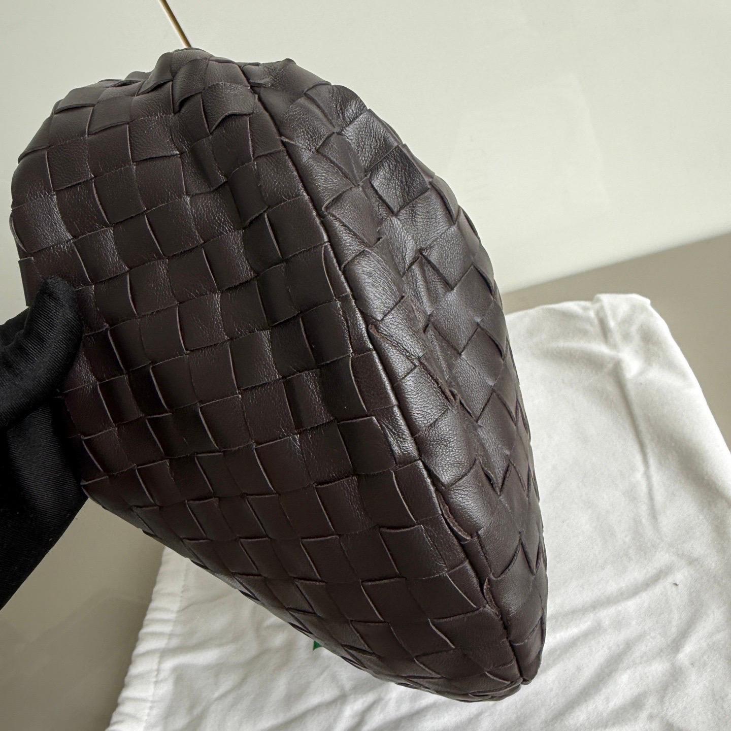Bottega Veneta Teen Jodie Fondant Dark Chocolate Brown Leather in vendita 11