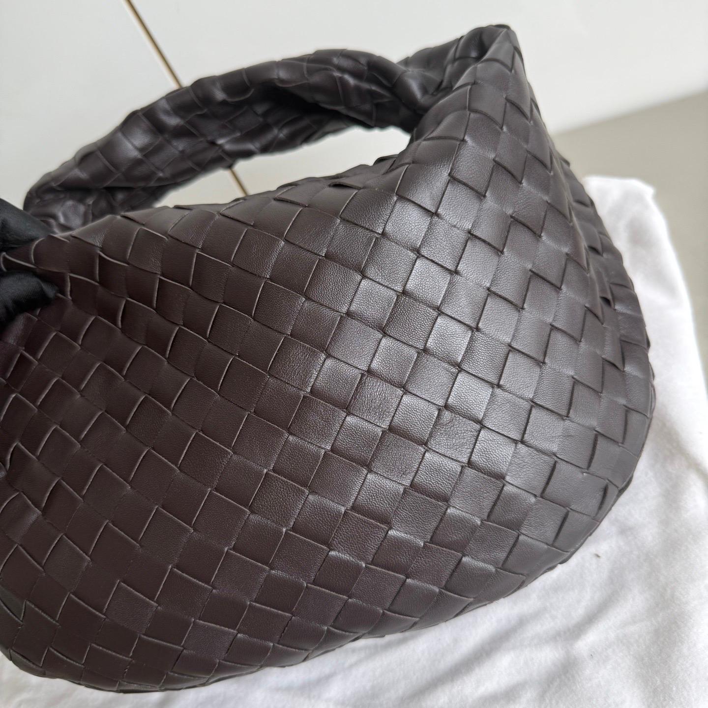 Bottega Veneta Teen Jodie Fondant Dark Chocolate Brown Leather in vendita 3