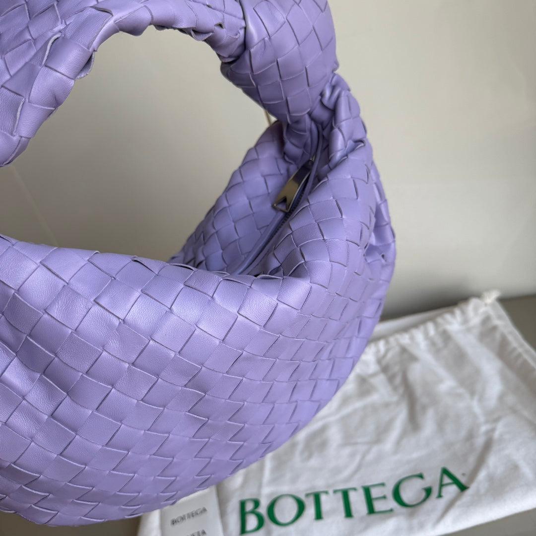 Bottega Veneta Teen Jodie Pequeña Piel de Cordero Lila Claro Morado 36cm en Nuevo estado para la venta en AUBERVILLIERS, FR