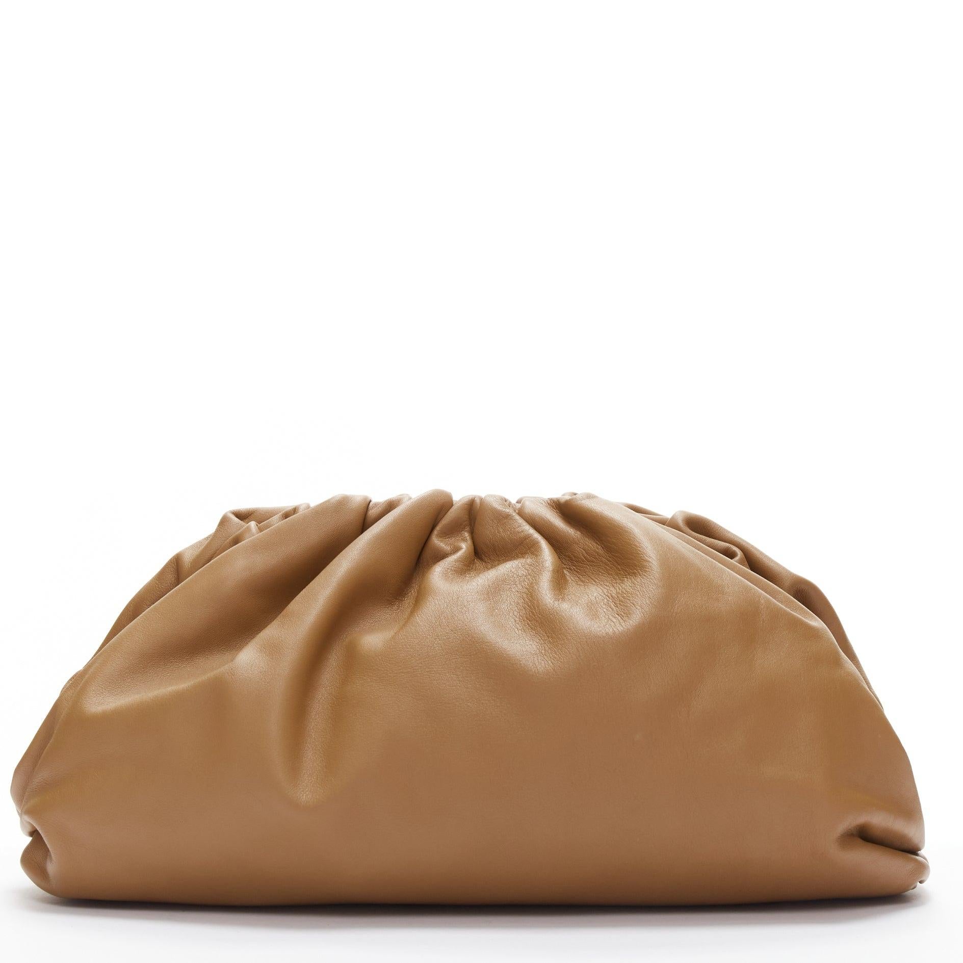Women's BOTTEGA VENETA The Pouch brown leather dumpling clutch bag For Sale