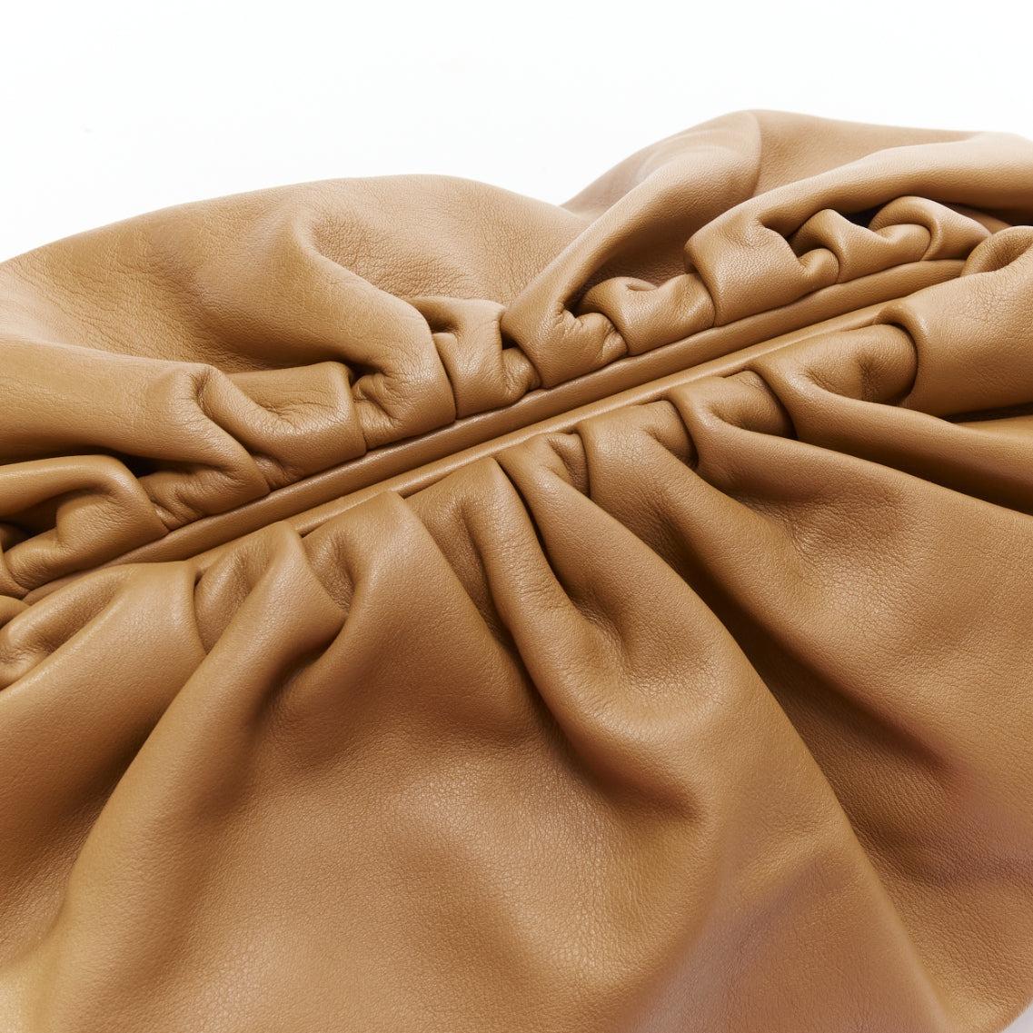 BOTTEGA VENETA The Pouch brown leather dumpling clutch bag For Sale 2