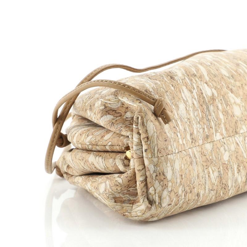 Bottega Veneta The Pouch Cork 20 In Good Condition In NY, NY