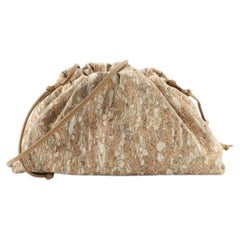 : „The Pouch“, Kork, von Bottega Veneta
