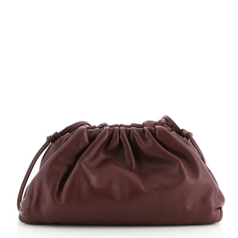 Bottega Veneta The Pouch Leather 20 In Good Condition In NY, NY