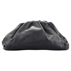 Bottega Veneta The Pouch Leather Bottega Veneta The Pouch Leather
