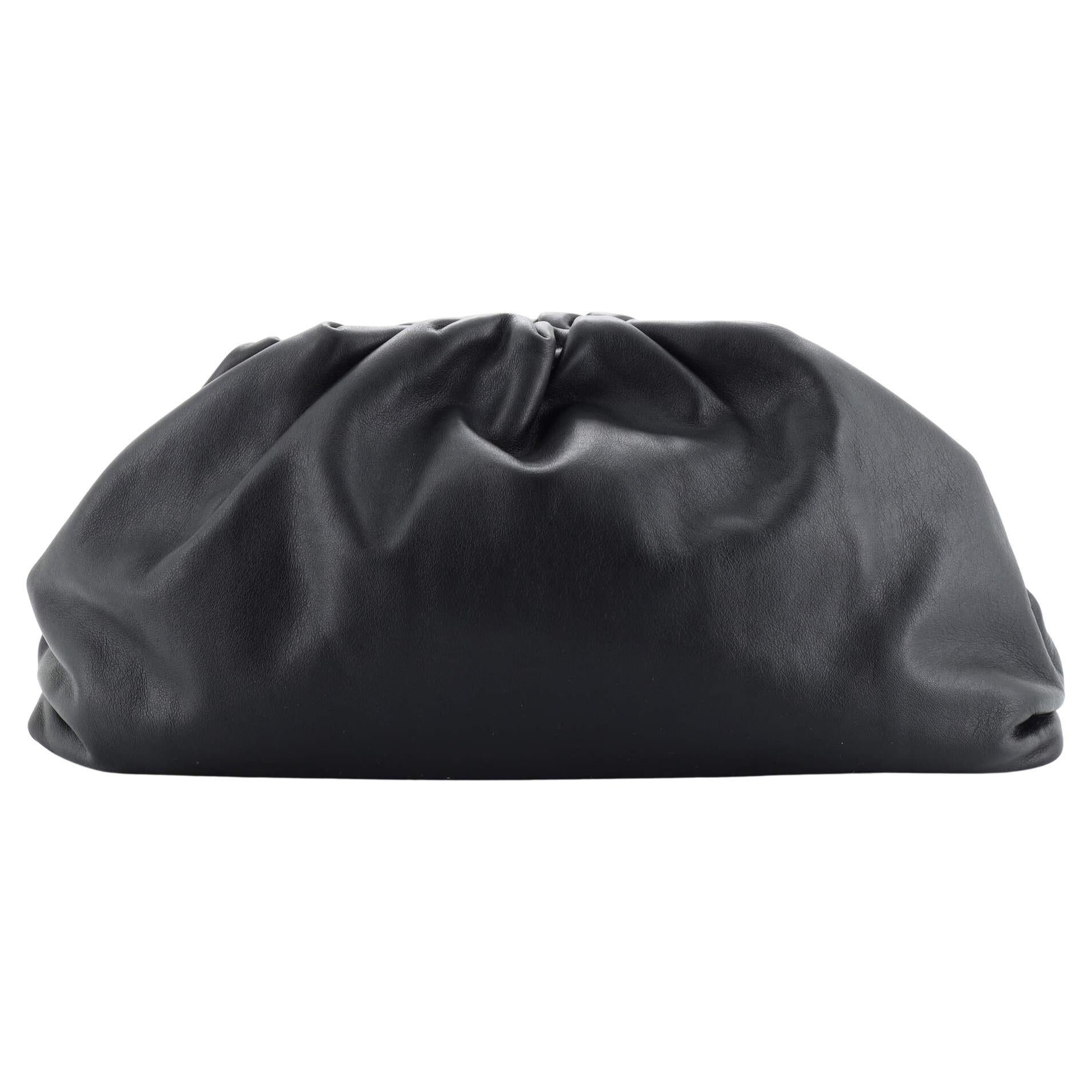 Bottega The Pouch 60 For Sale on 1stDibs the pouch bag, bv