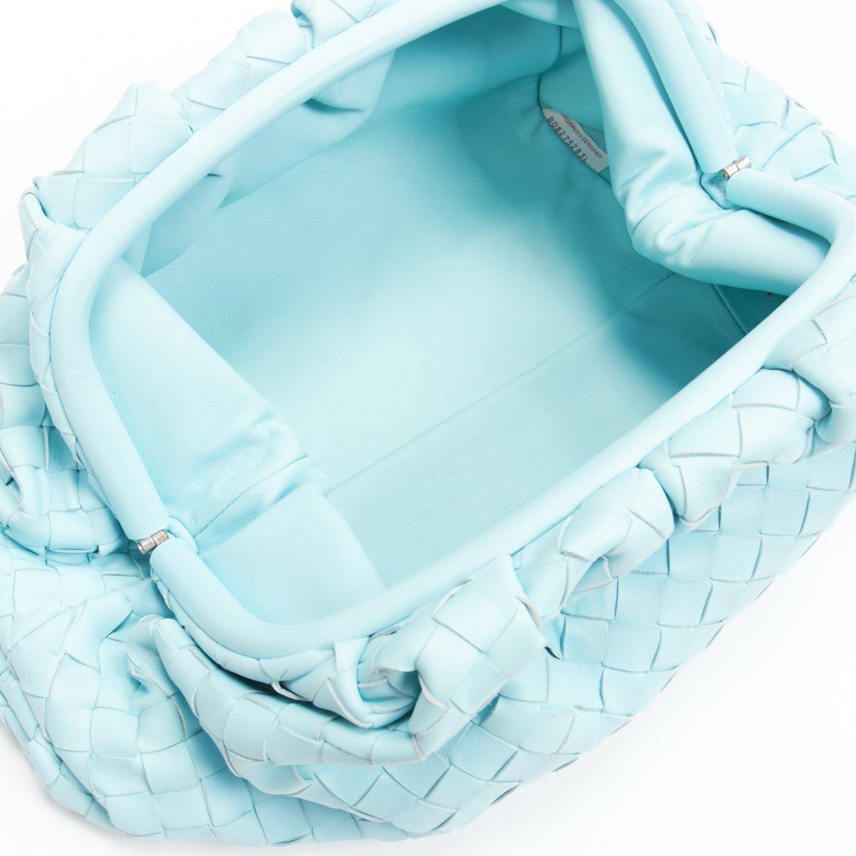 BOTTEGA VENETA The Pouch sky blue Intercciato woven leather magnetic clutch bag For Sale 4