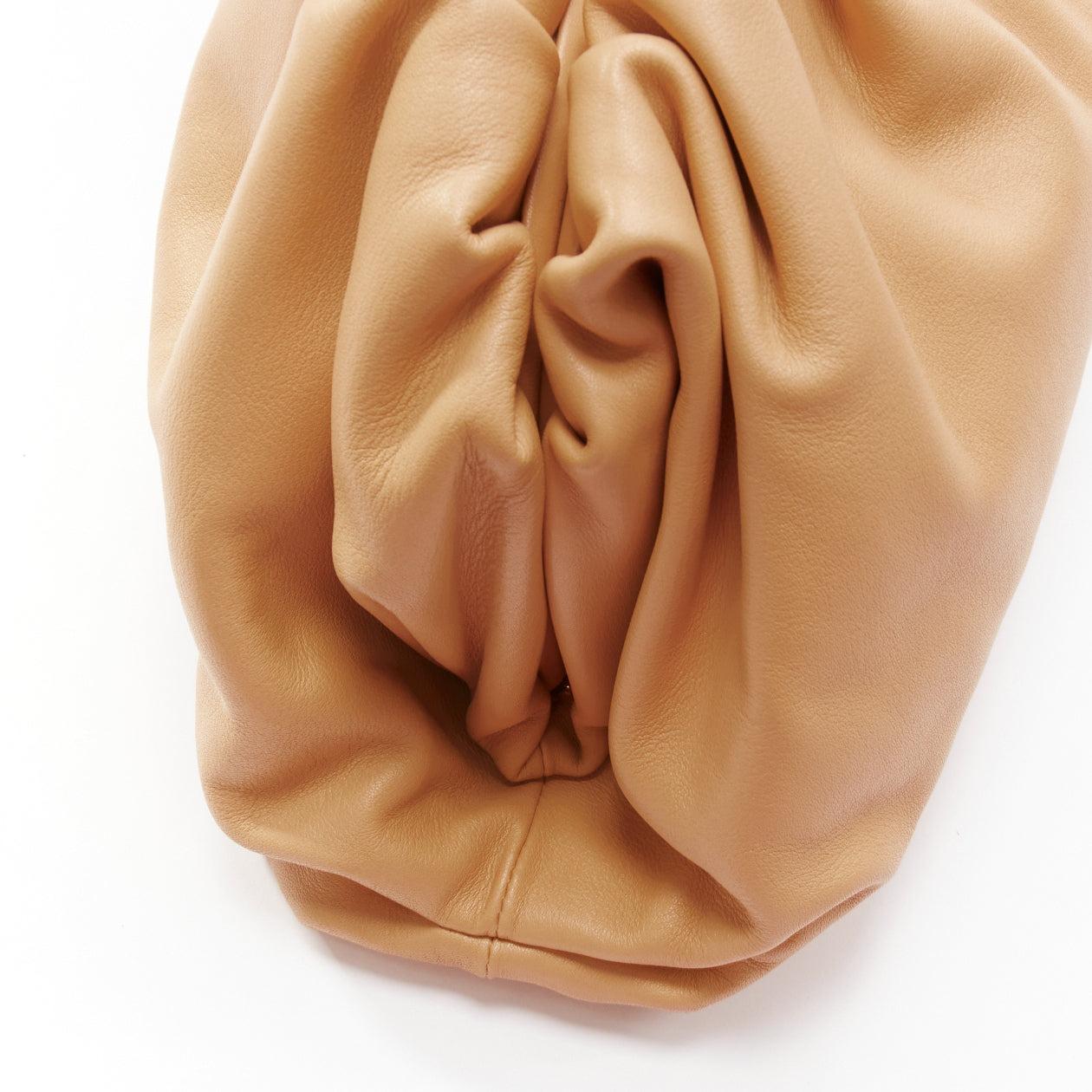 BOTTEGA VENETA The Pouch Small tan brown leather dumpling clutch bag For Sale 3