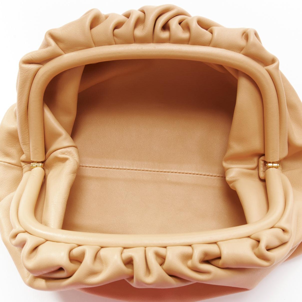 BOTTEGA VENETA The Pouch Small tan brown leather dumpling clutch bag For Sale 4