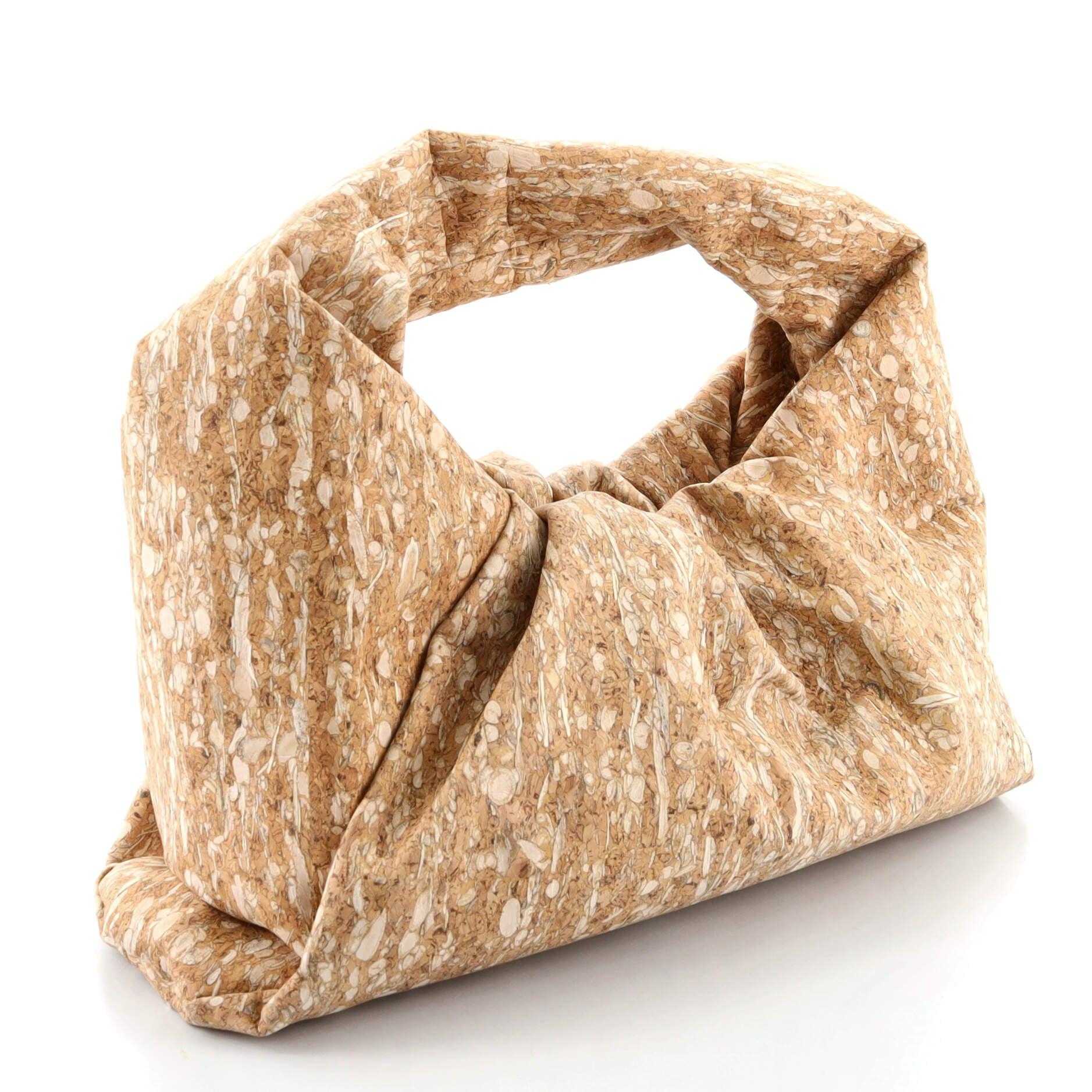 Bottega Veneta The Shoulder Pouch Kork Medium (Beige)