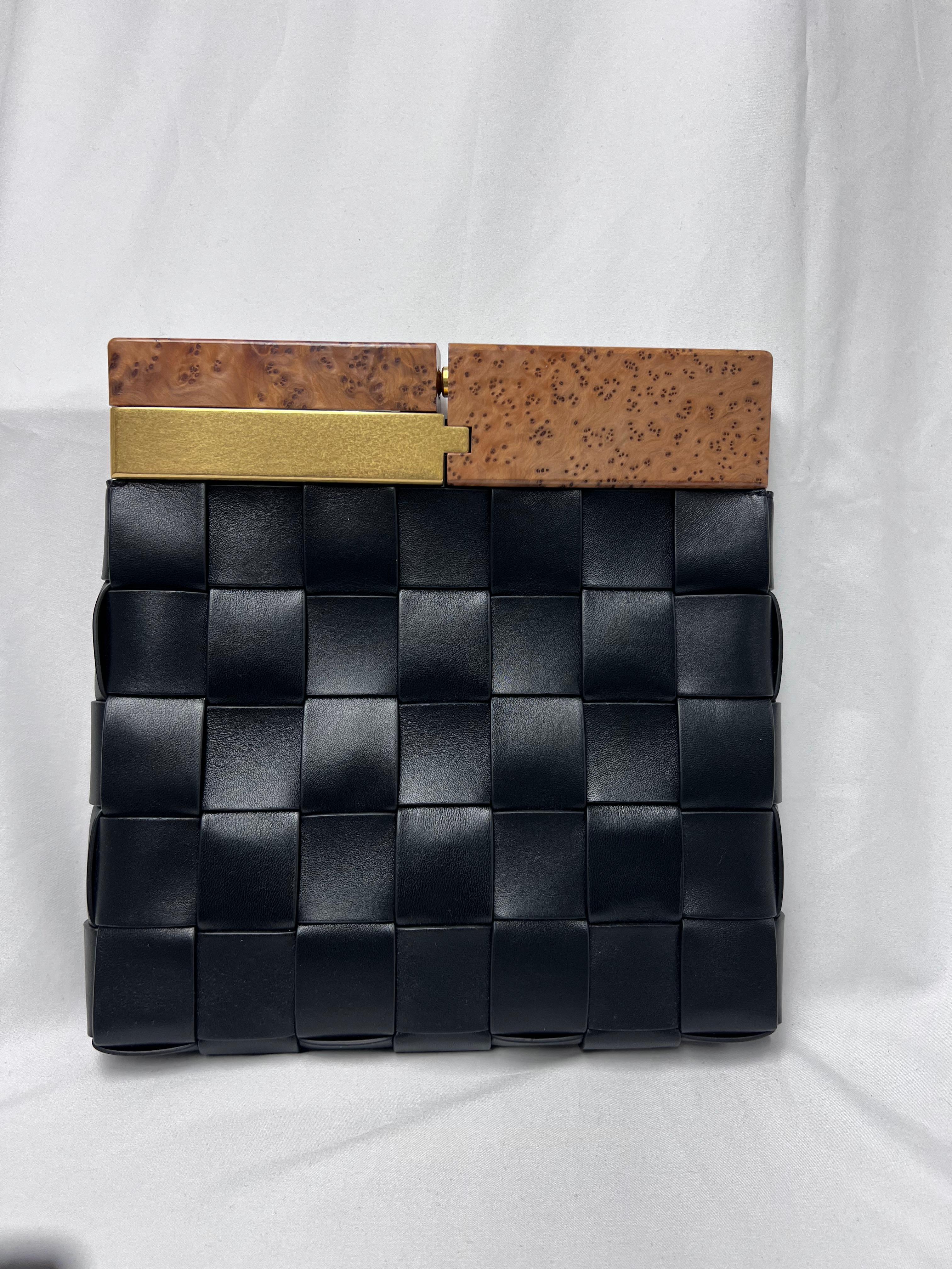 An iconic addition to any wardrobe, this Bottega Veneta 