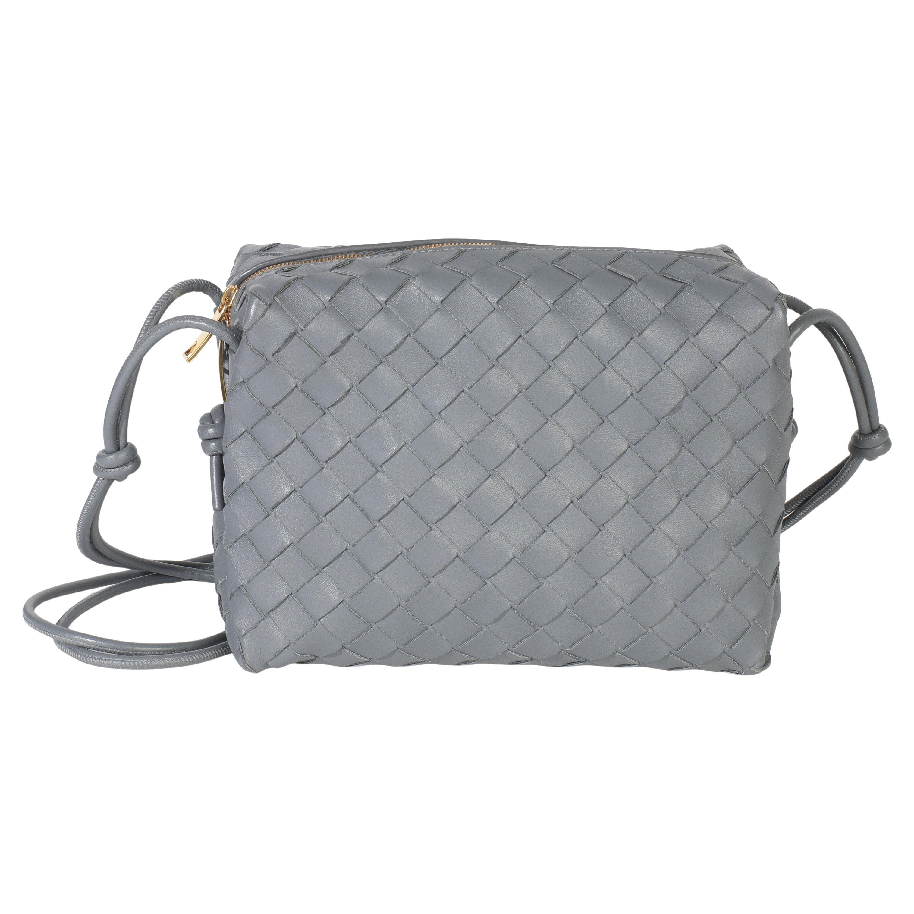 Bottega Veneta Thunder Nappa Intrecciato Small Loop Camera Bag For Sale