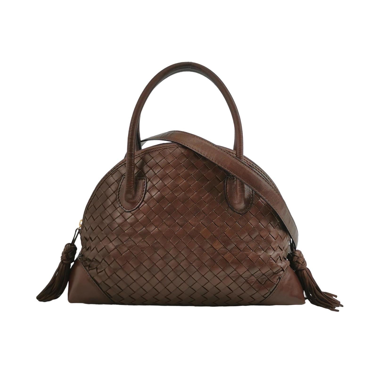 Bottega Veneta Sac à main Bowling à poignée supérieure Cuir Intrecciato brun chocolat foncé en vente