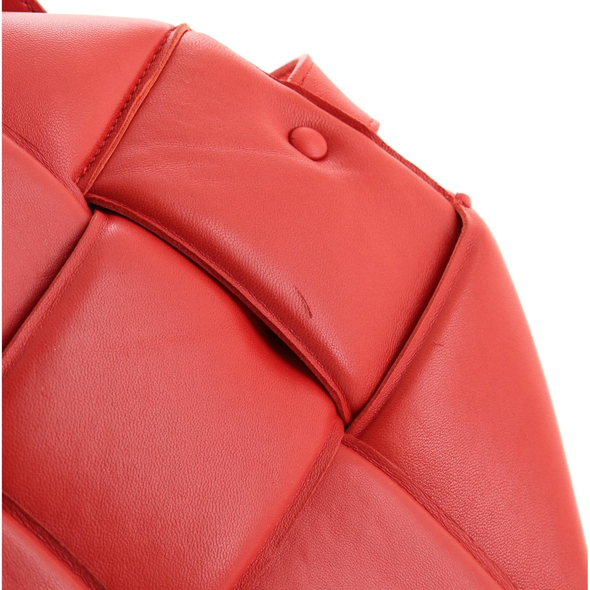 Bottega Veneta Top Handle Shoulder Bag Padded Maxi Intrecciato Leather In Good Condition In NY, NY