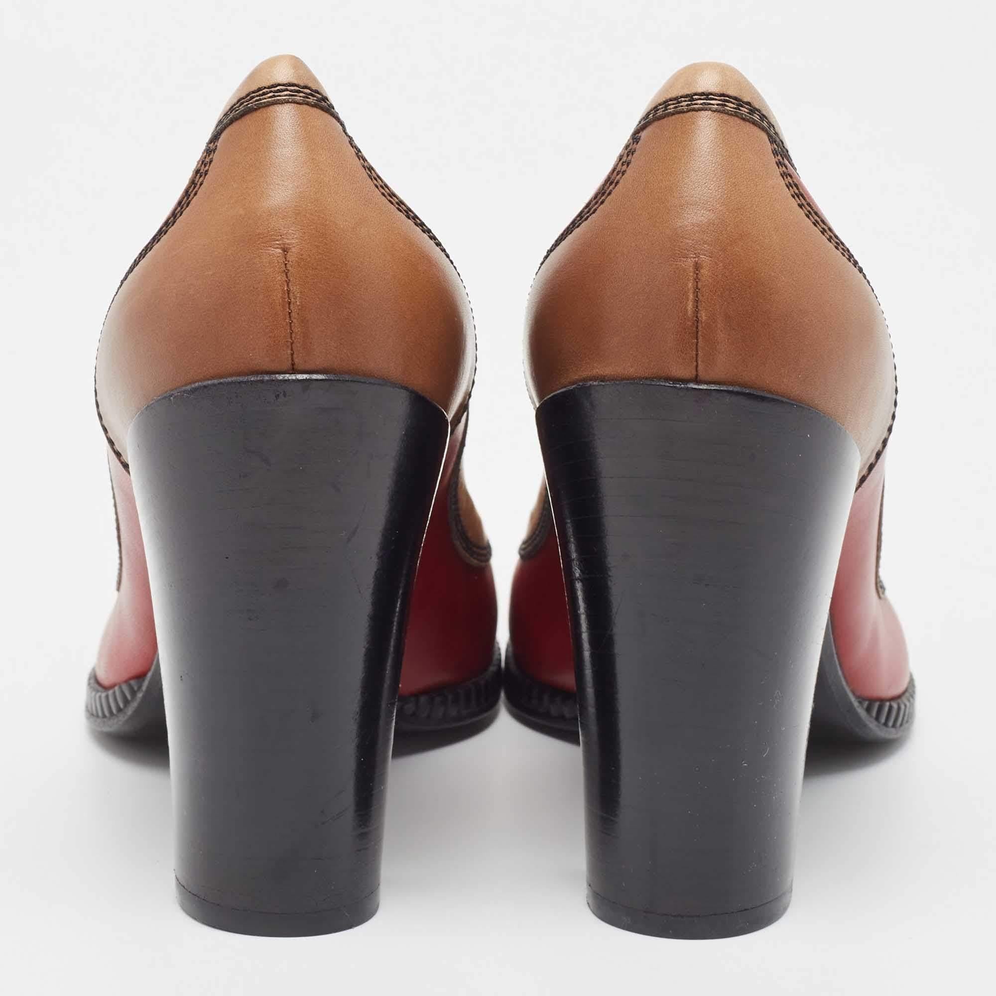 Bottega Veneta Tricolor Leather Block Heel Pumps Size 40 In Good Condition In Dubai, Al Qouz 2