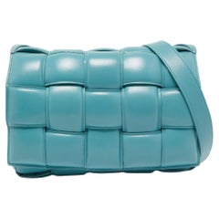 Bottega Veneta Parakeet Intrecciato Lambskin Small Loop Camera Bag For Sale  at 1stDibs