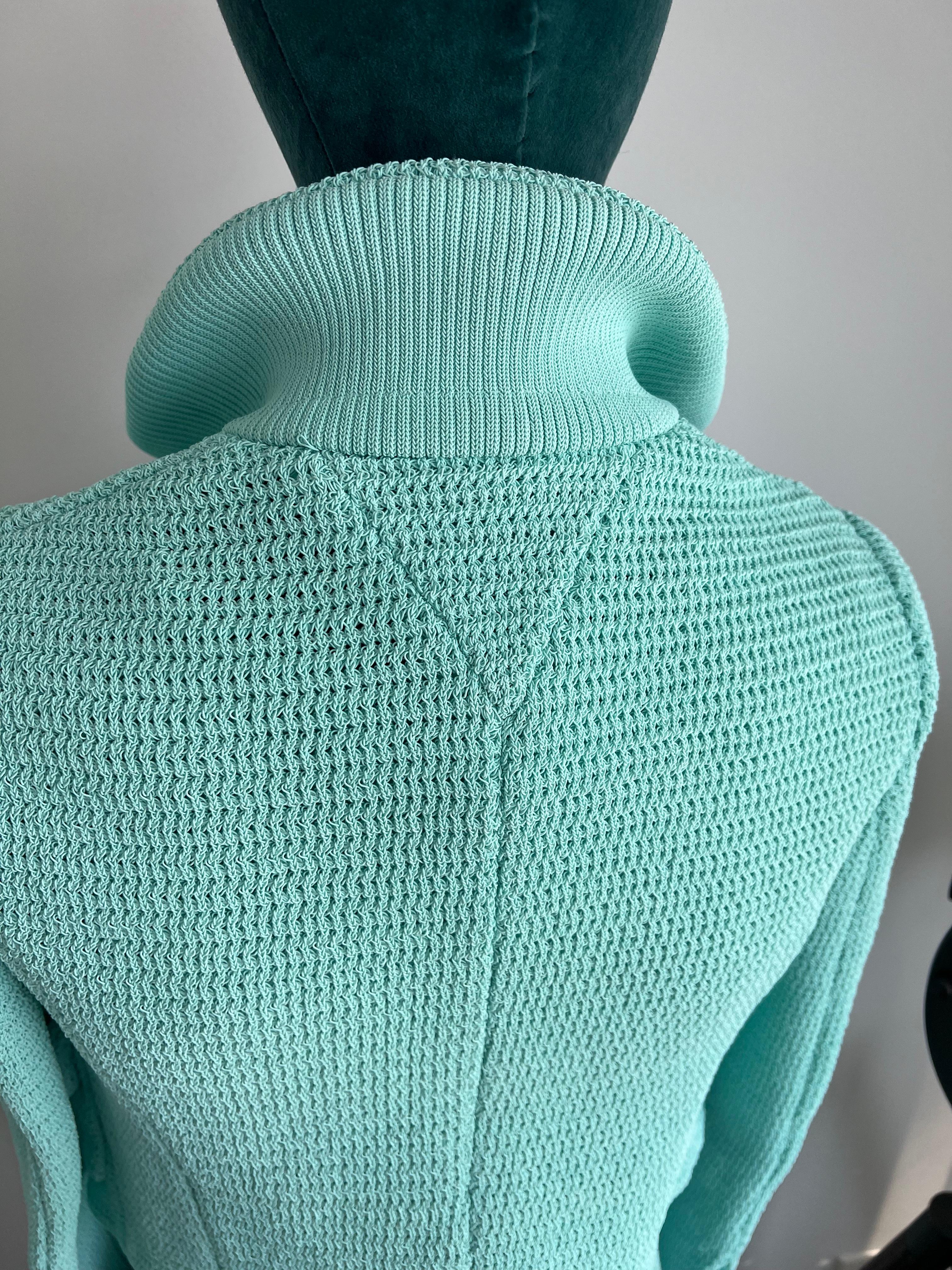 Bottega Veneta - Turquoise  Robe et veste en maille côtelée superposée, taille S  en vente 5