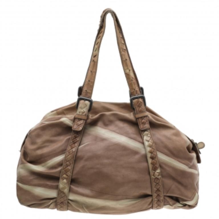 Bottega Veneta - Sacoche en cuir Intrecciato bicolore Bon état - En vente à Dubai, Al Qouz 2