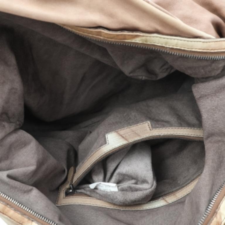 Bottega Veneta - Sacoche en cuir Intrecciato bicolore en vente 4