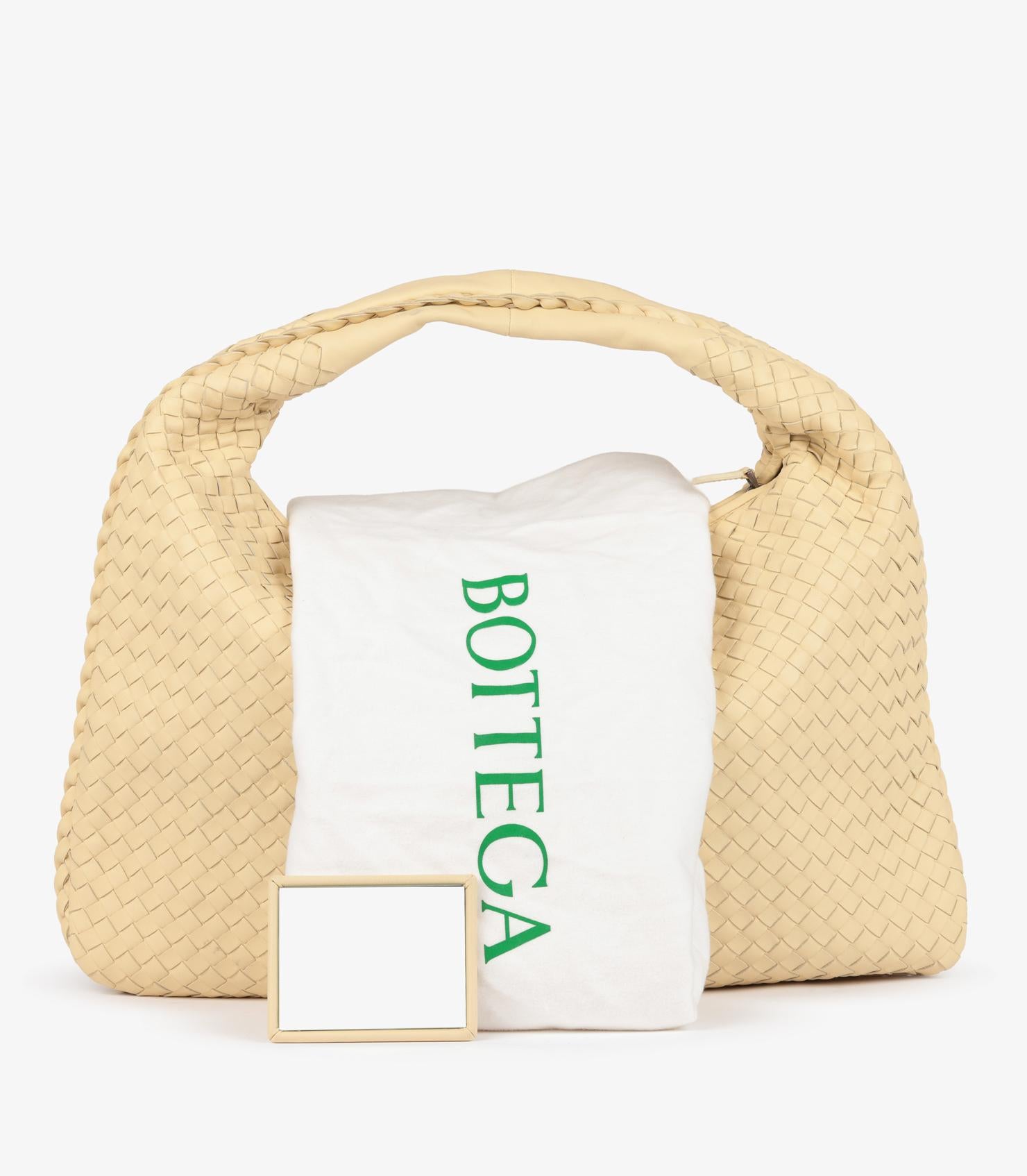 Bottega Veneta Vanilla Intrecciato Woven Nappa Leather Large Hobo Bag en vente 5