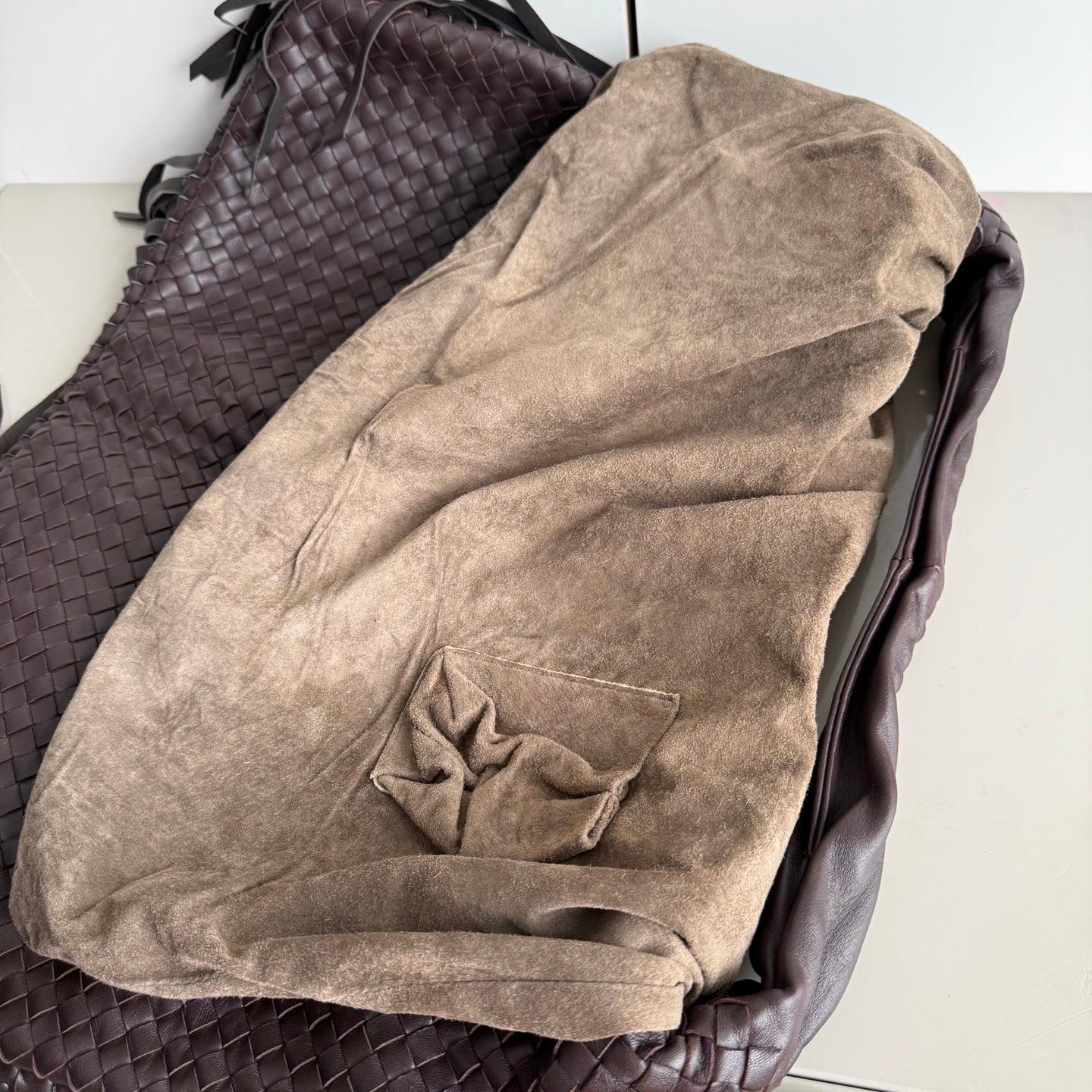 Bottega Veneta Hobo Maxi Fringué Chocolat Noir Brown 51cm Lambskin en vente 6