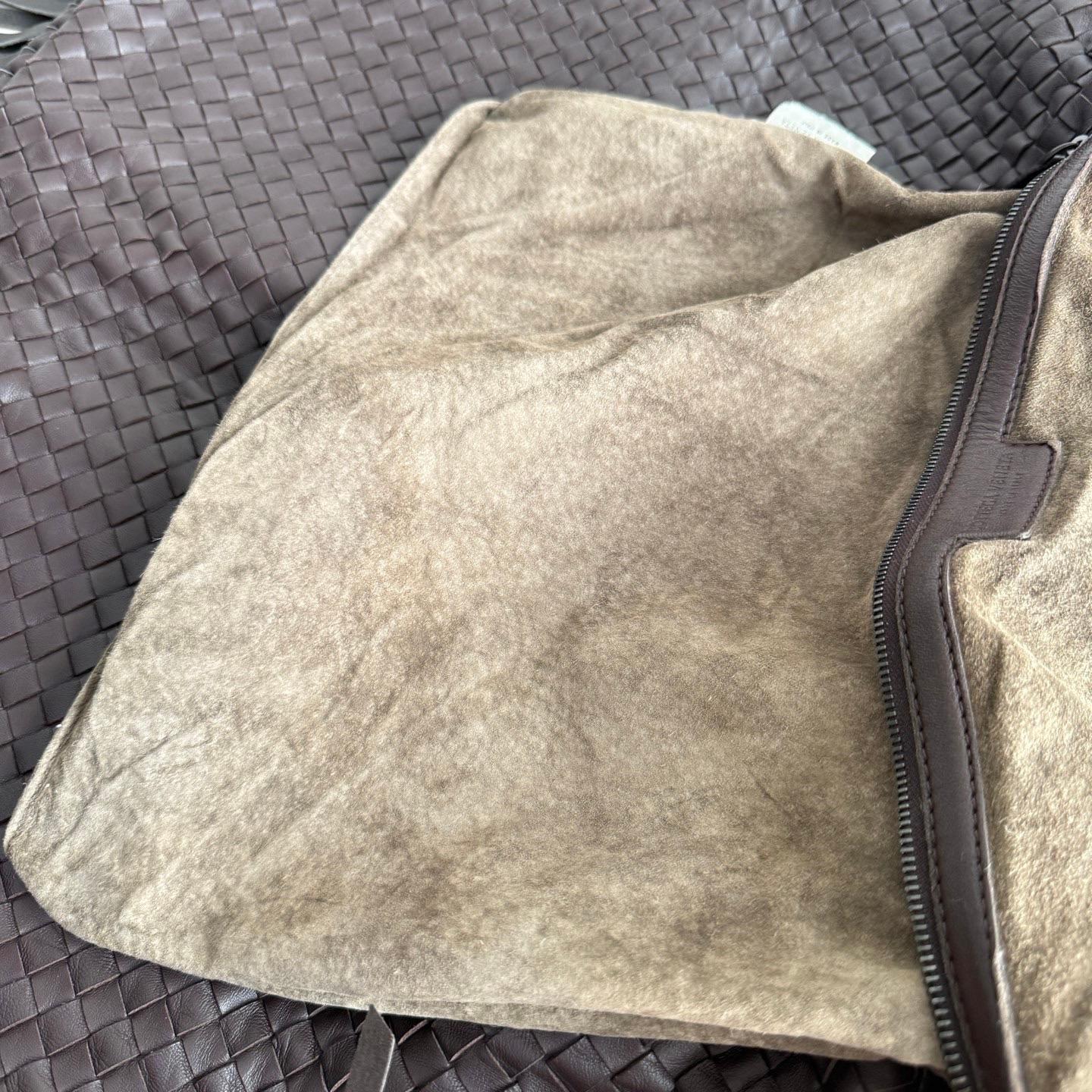 Bottega Veneta Hobo Maxi Fringué Chocolat Noir Brown 51cm Lambskin en vente 10
