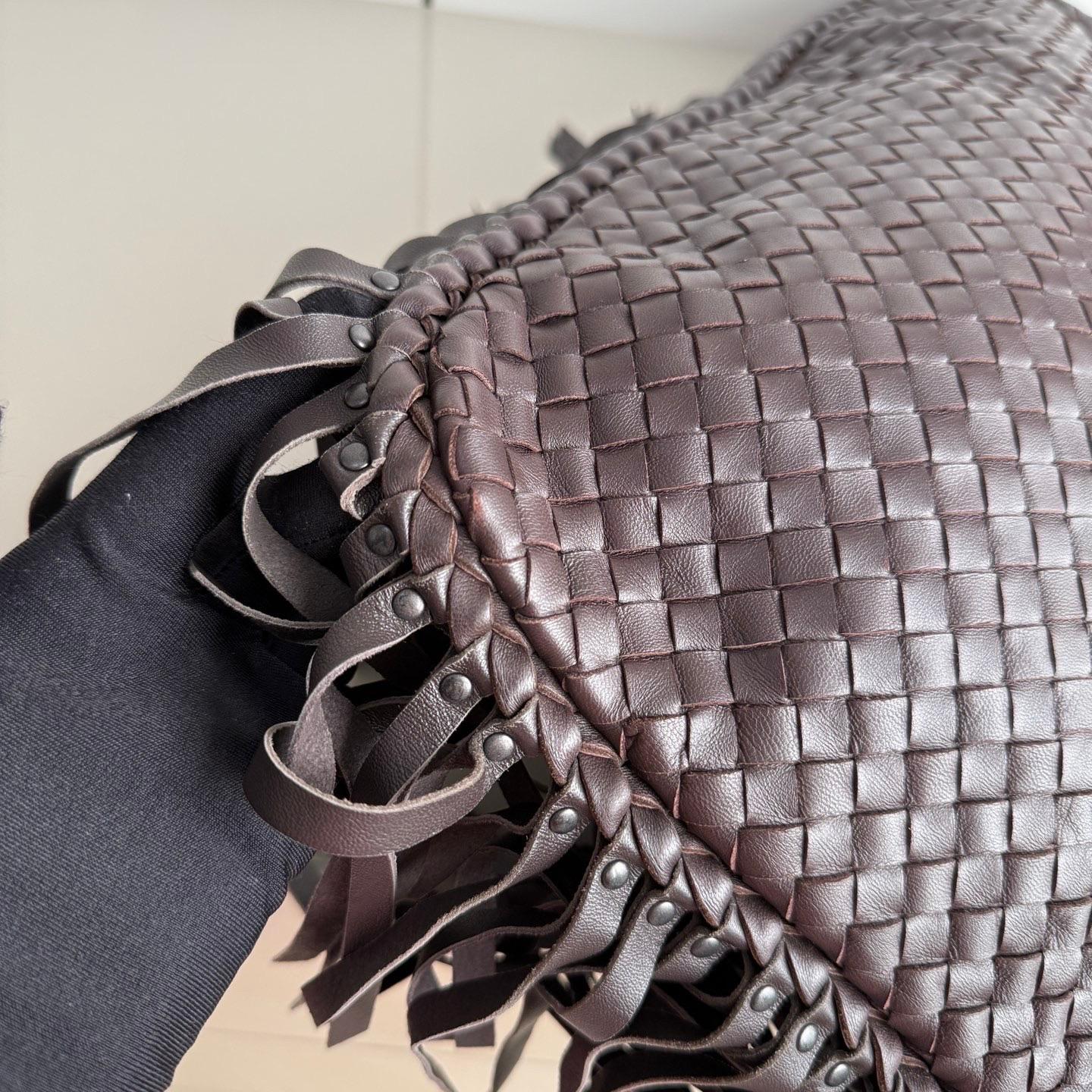Bottega Veneta Hobo Maxi Fringué Chocolat Noir Brown 51cm Lambskin en vente 1