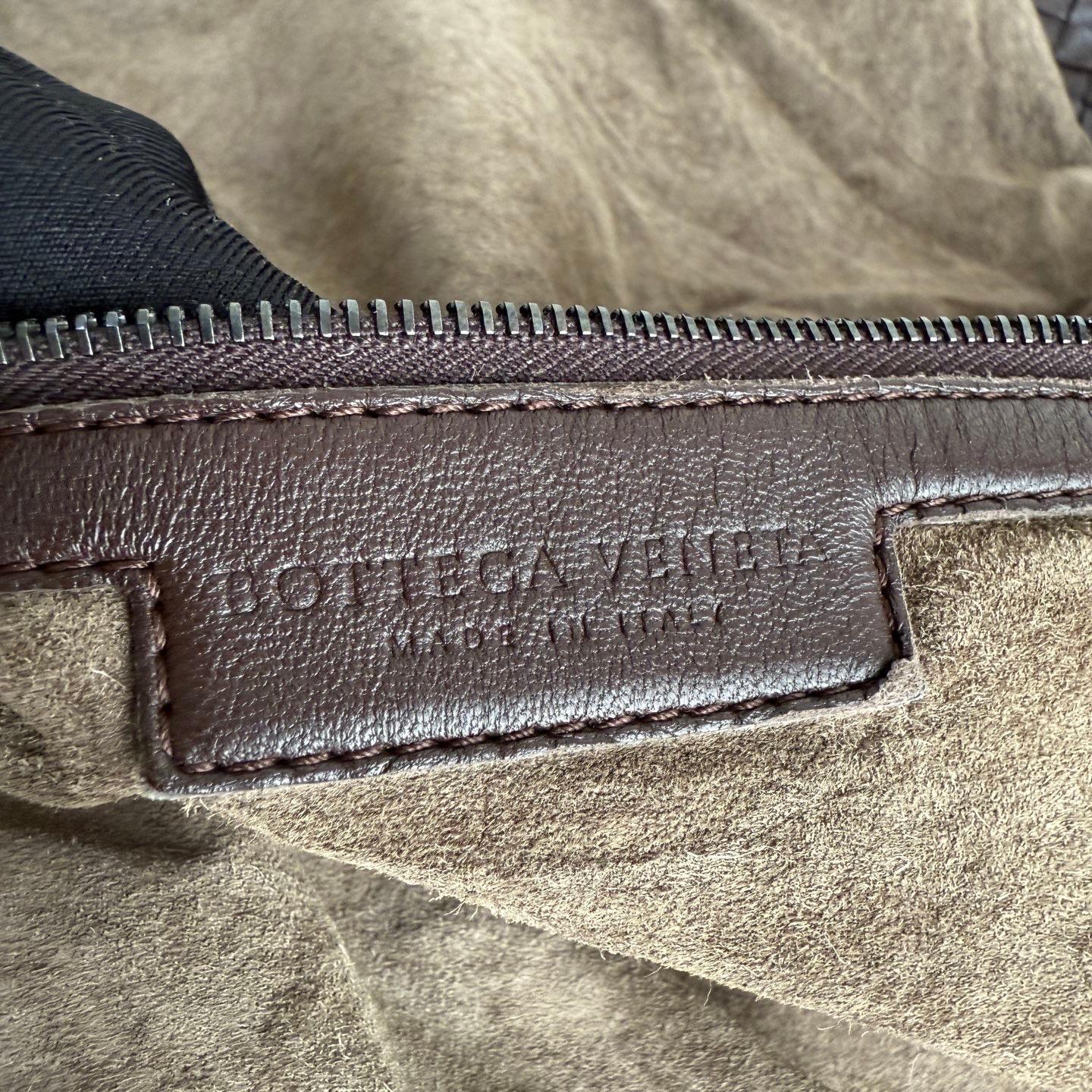 Bottega Veneta Hobo Maxi Fringué Chocolat Noir Brown 51cm Lambskin en vente 2