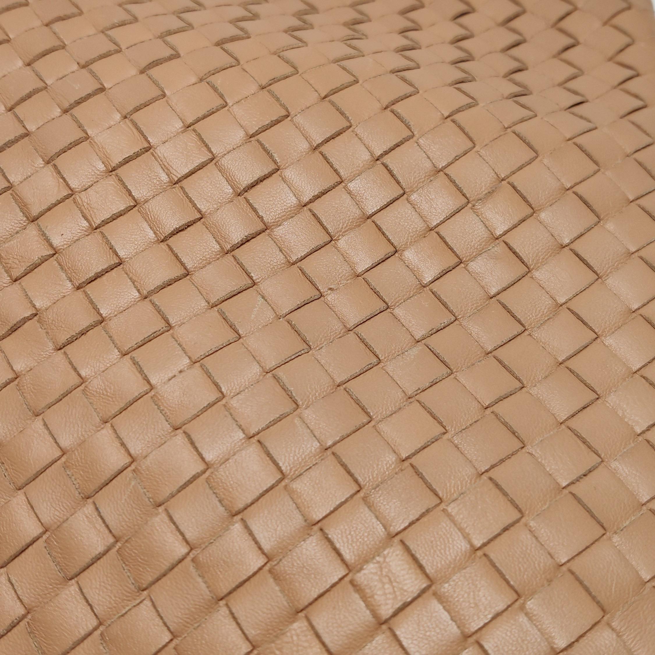 Bottega Veneta Hobo Beige Almond Brown 47cm en vente 13