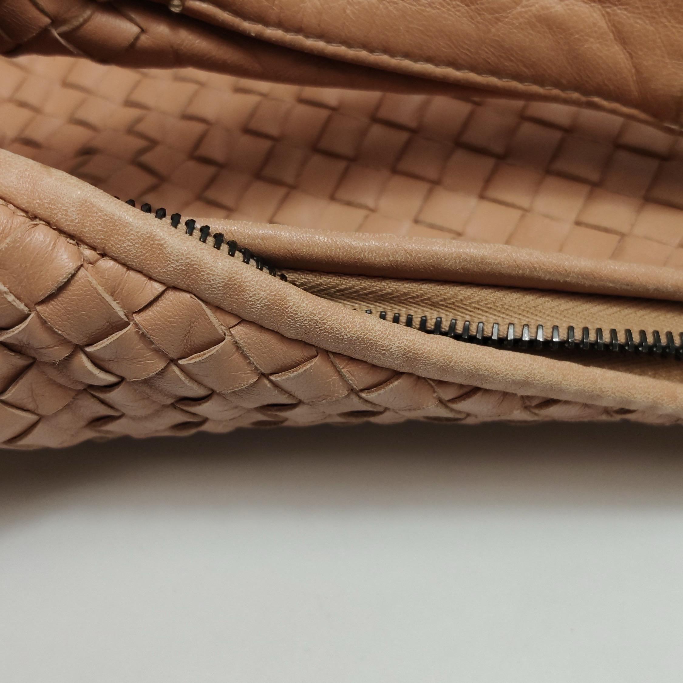 Bottega Veneta Hobo Beige Almond Brown 47cm en vente 14