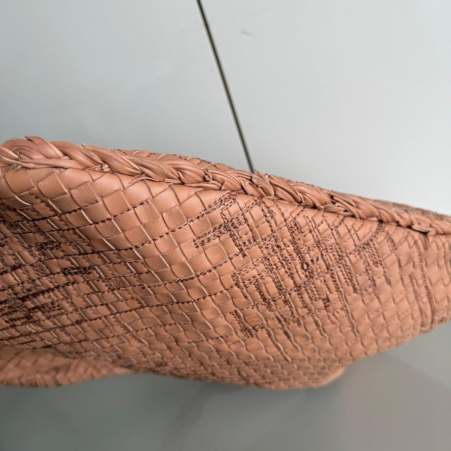 Bottega Veneta Hobo Beige Almond édition spéciale cuir 40 cm en vente 3