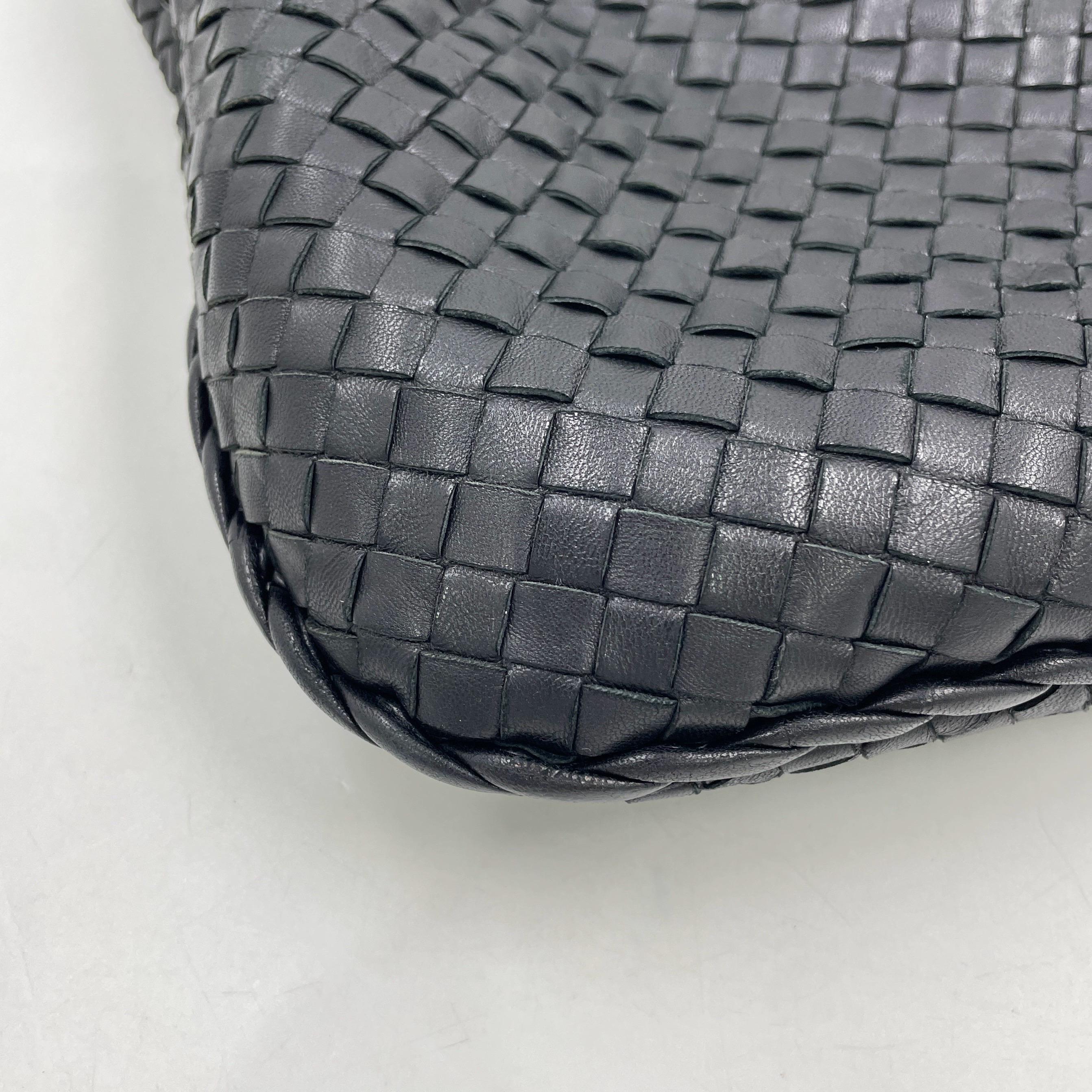 Bottega Veneta Hobo in pelle nera grande 48 cm in vendita 12