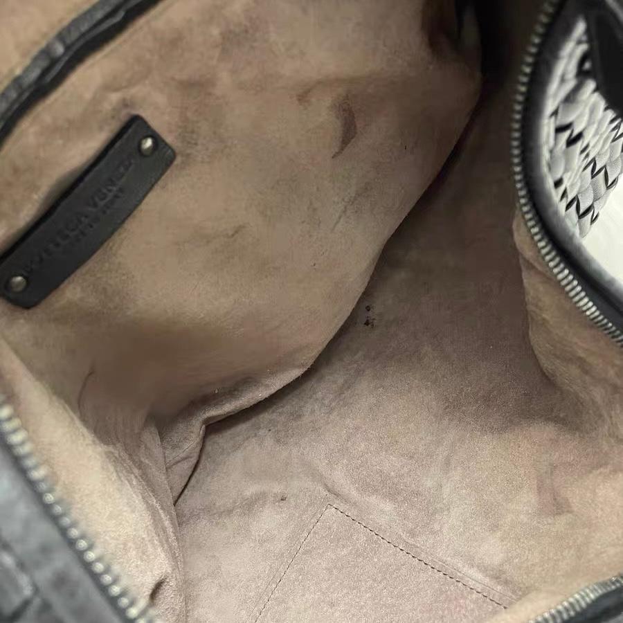 Bottega Veneta Hobo in pelle nera grande 48 cm in vendita 4