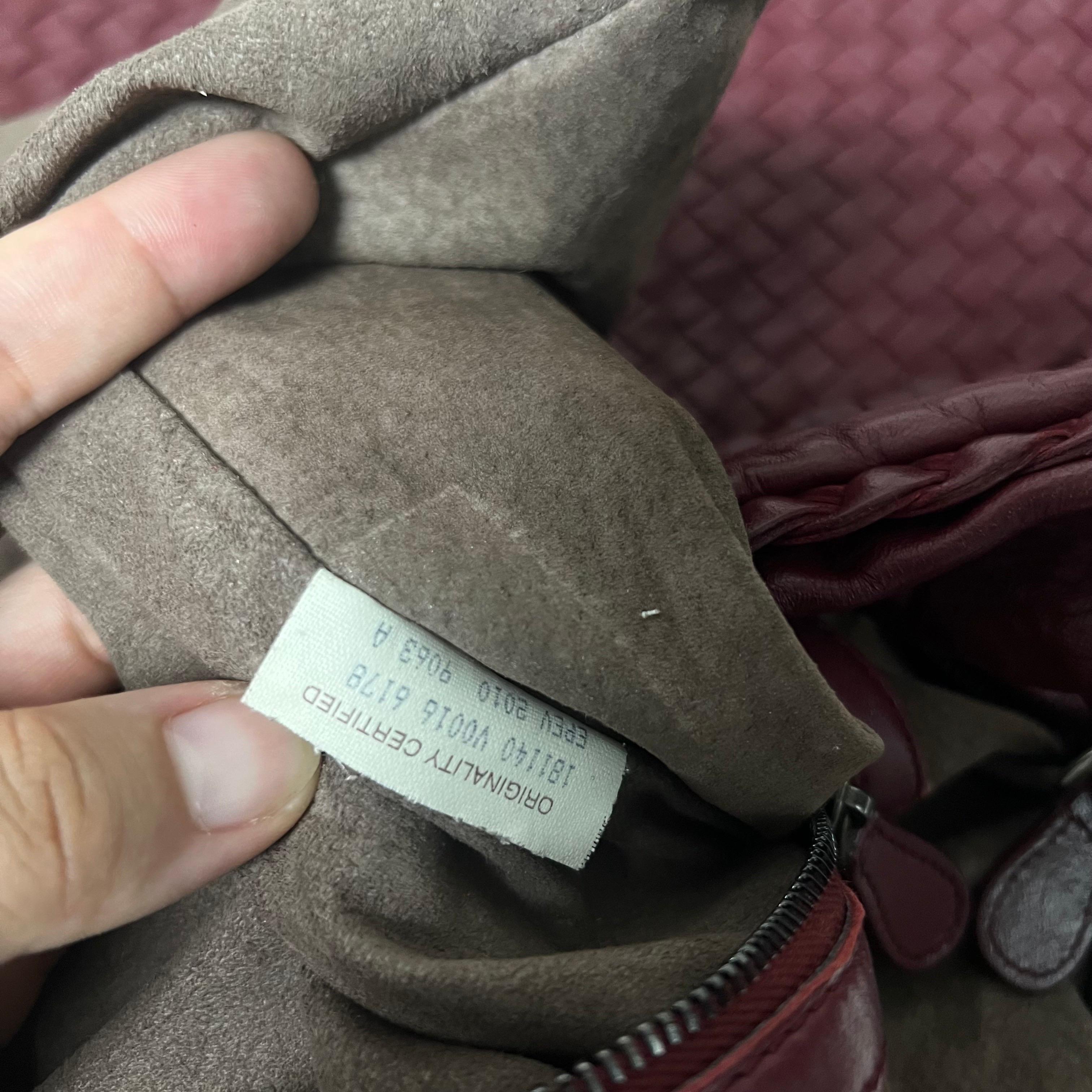 Bottega Veneta Sac à main en cuir bourgogne Maxi 50cm en vente 8