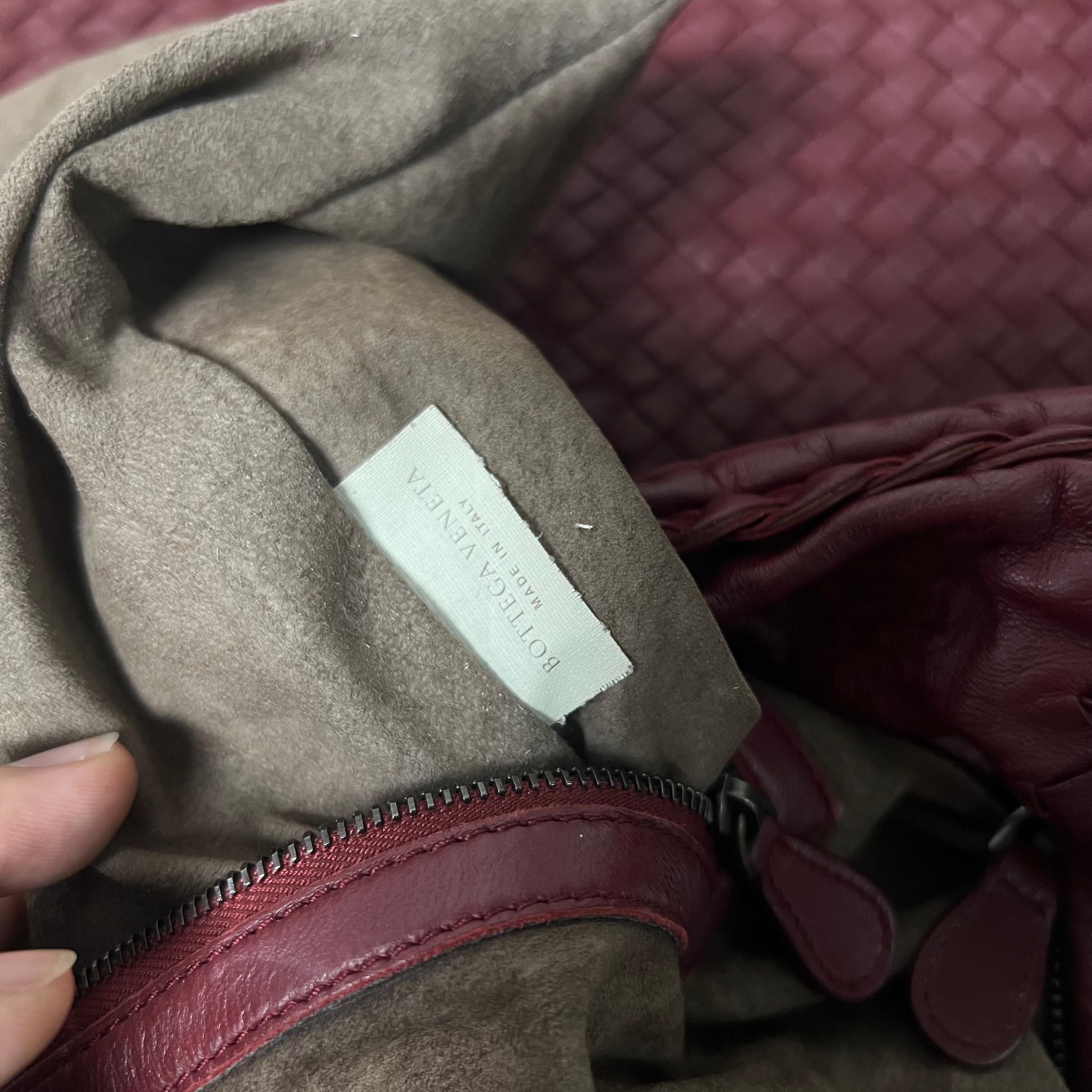 Bottega Veneta Sac à main en cuir bourgogne Maxi 50cm en vente 9
