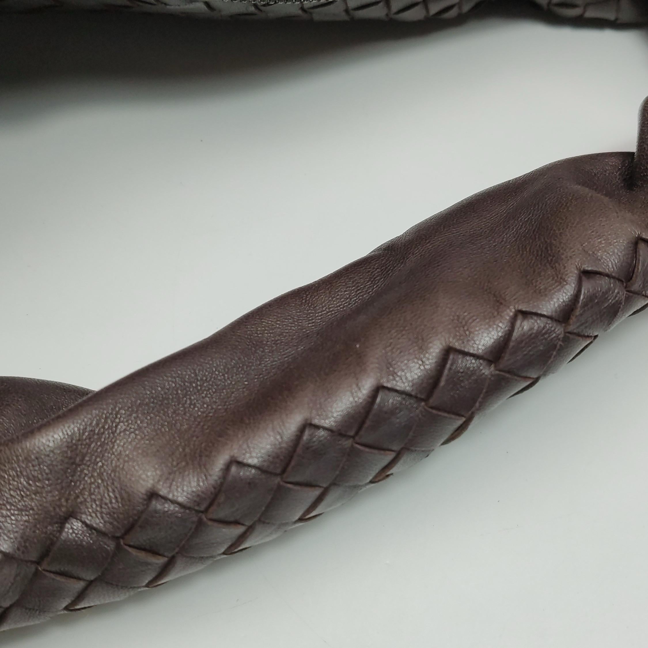 Bottega Veneta Veneta Hobo Dark Chocolate Brown Intrecciato Leather Bag 48cm For Sale 9